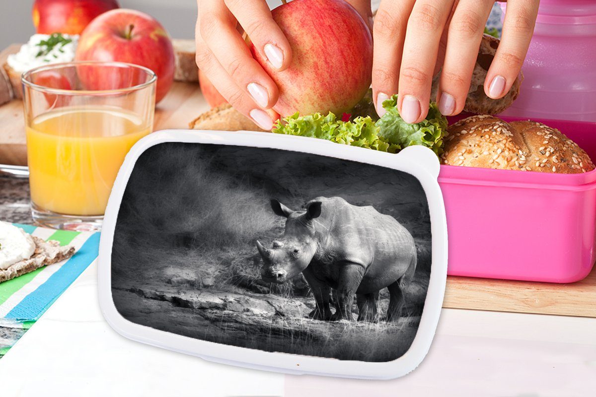 (2-tlg), Brotbox Weiß, Rhinozeros für - Natur - - Kunststoff, Schwarz Brotdose MuchoWow Erwachsene, rosa Mädchen, Gras Kinder, Kunststoff Snackbox, Lunchbox -