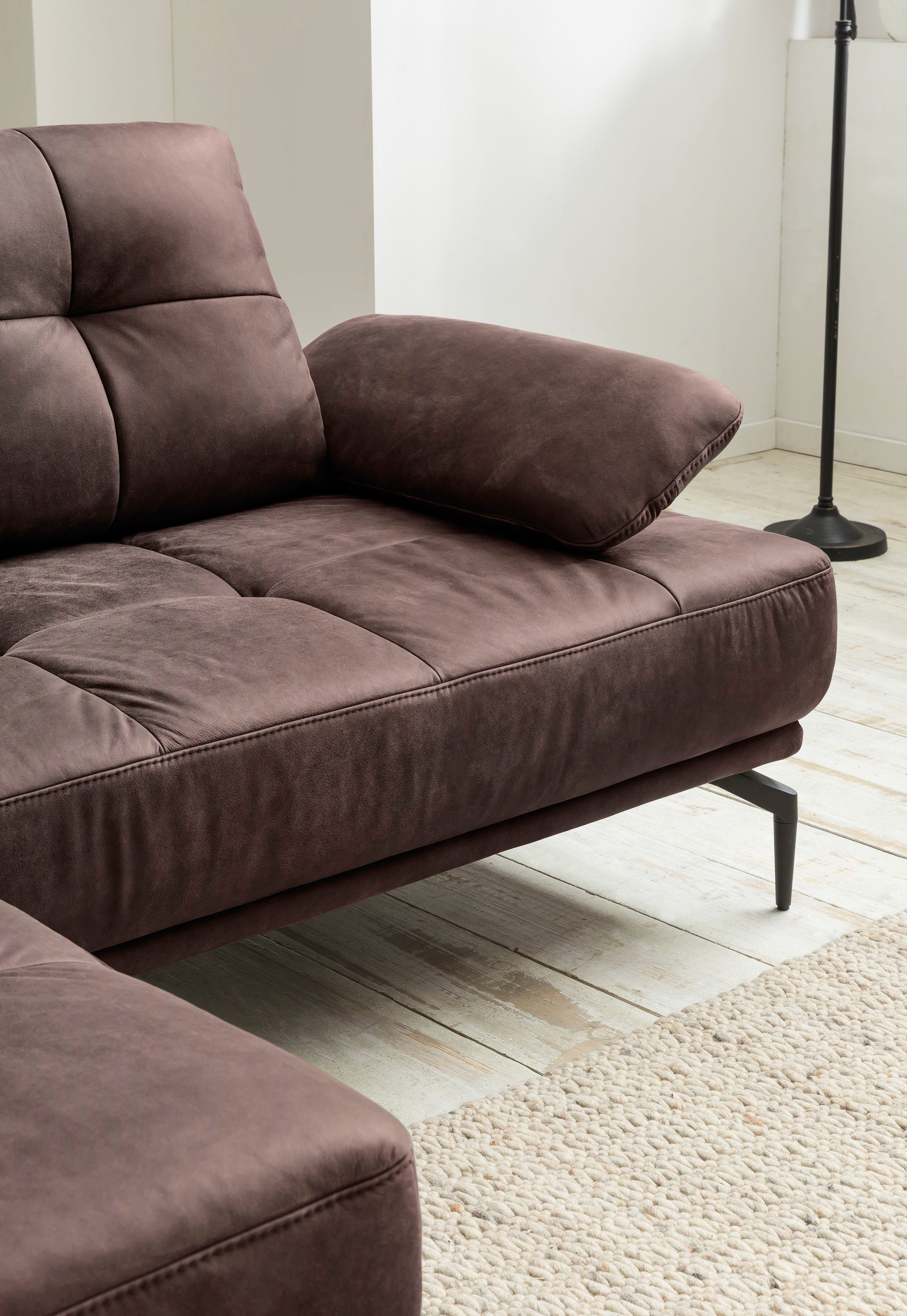 sofa fashion Inklusive Sitztiefenverstellung, exxpo Armlehnenverstellung, Ecksofa, - Metallfüße