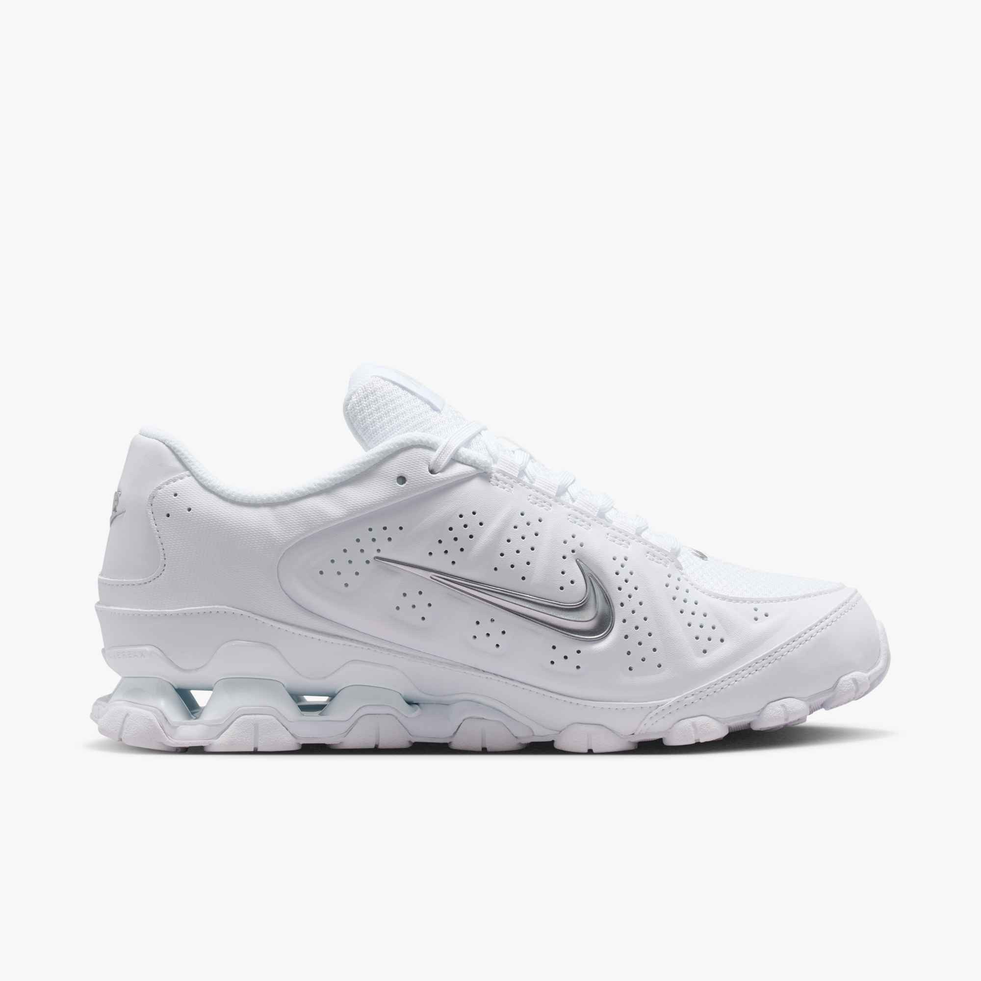 Nike Sportswear Reax 8 LTR Sneaker inspiriert vom Design des Nike Shox