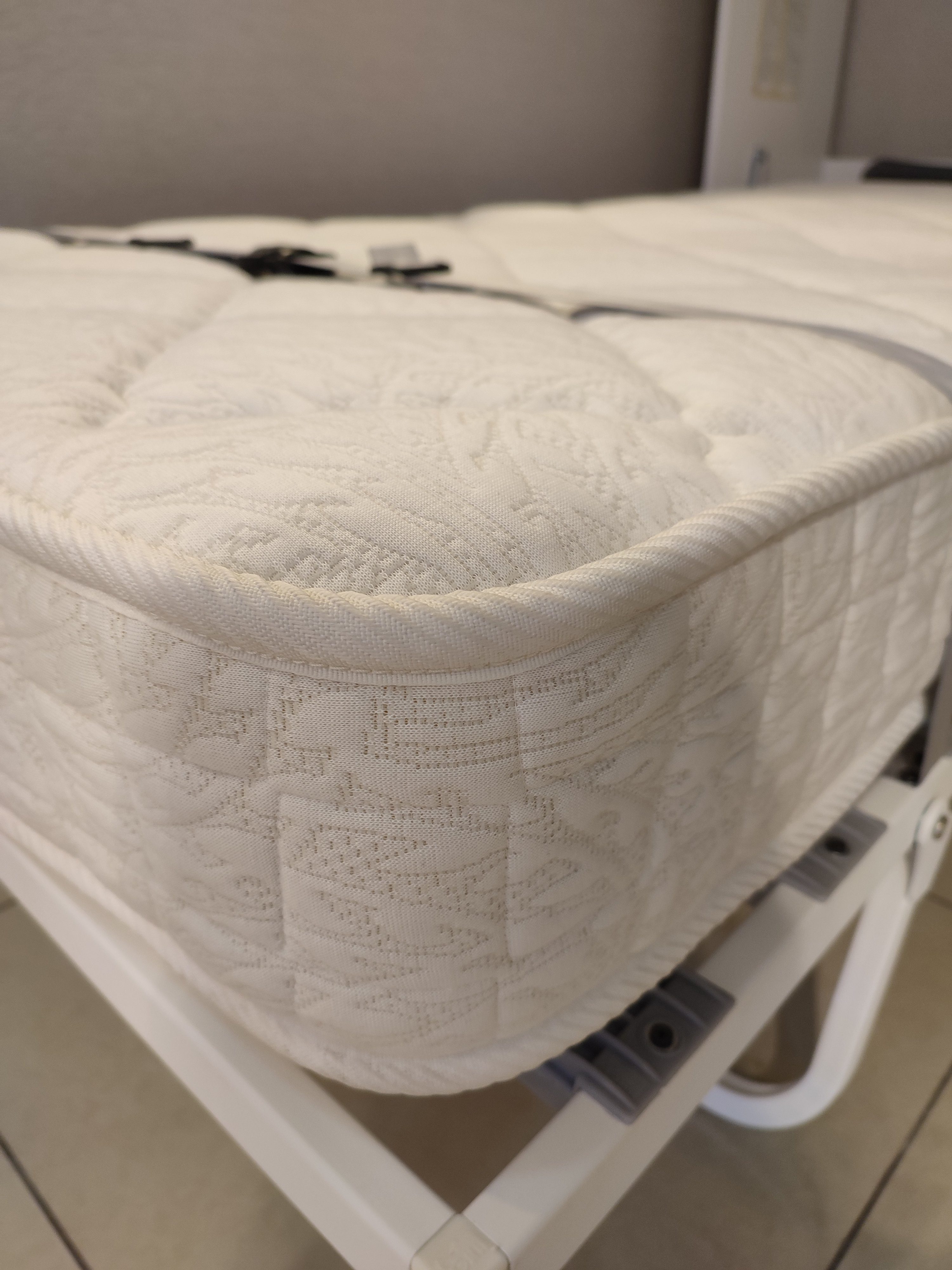 Multimo Schrankbett CAPSULE QUEEN Wandbett / Schrankbett, 150x200 cm inkl. Lattenrost