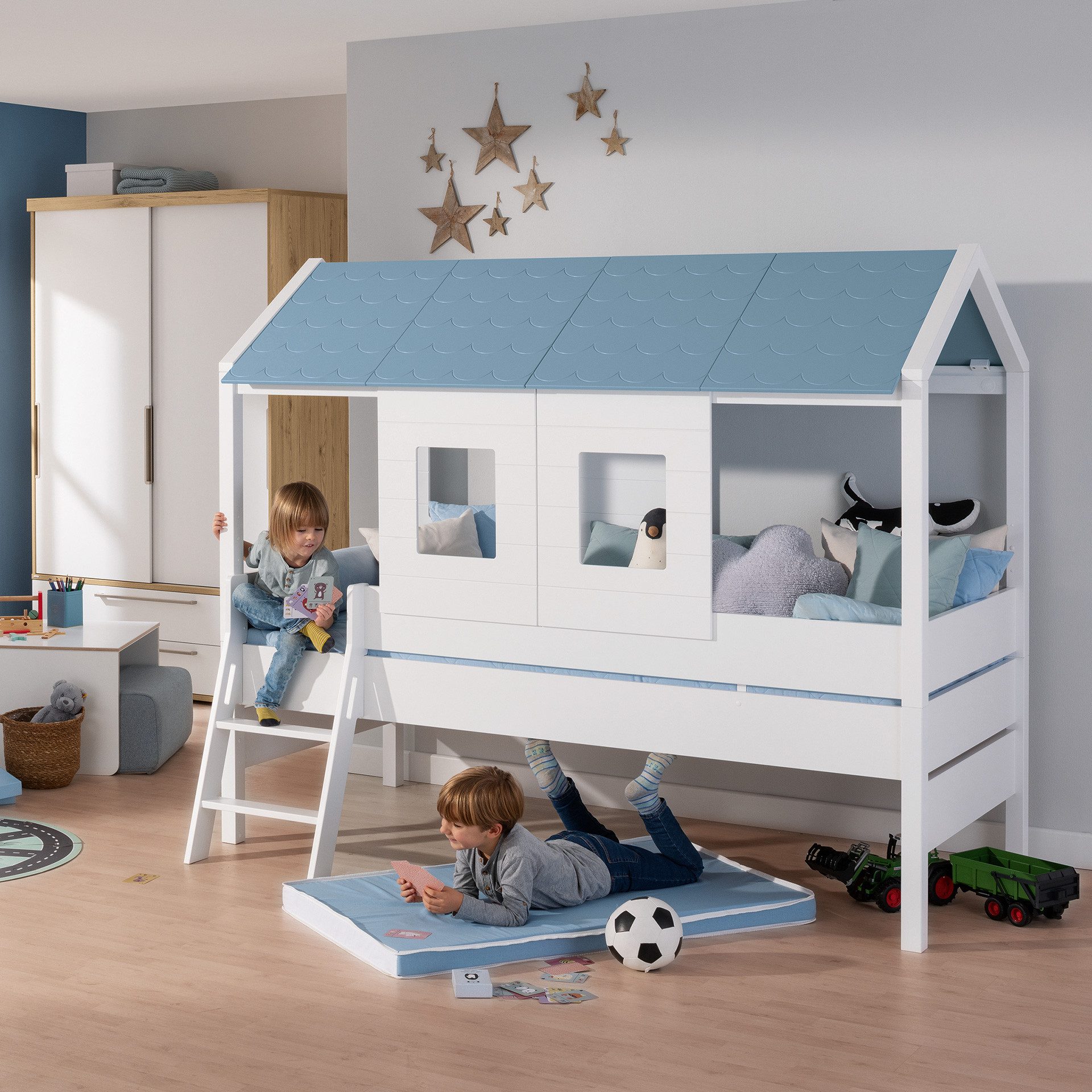 PAIDI Hausbett TINY HOUSE, mit Rausfallschutz, individuell gestaltbar, hochwertig verarbeitet