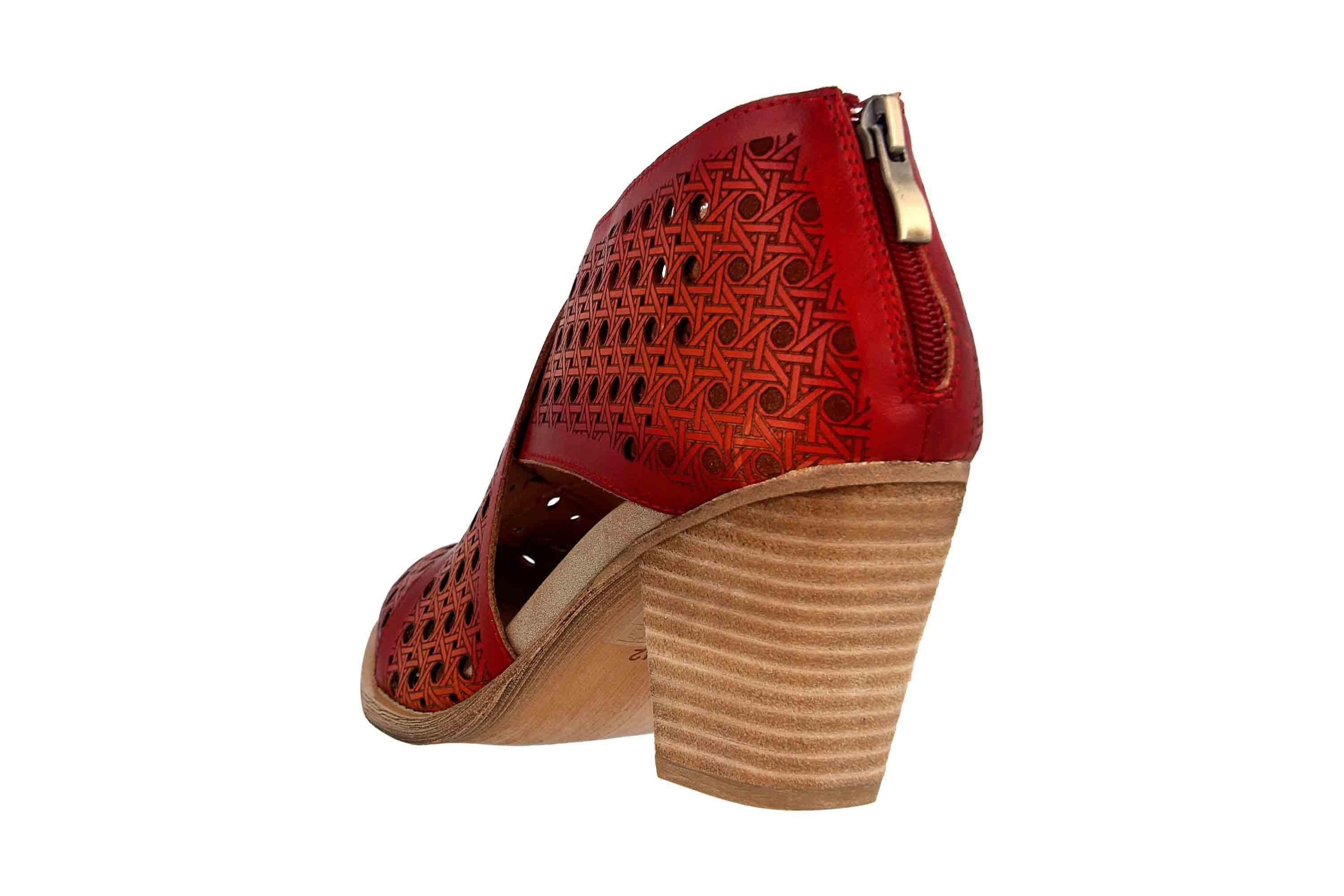 Spring Step Ghalna-Rd Pumps