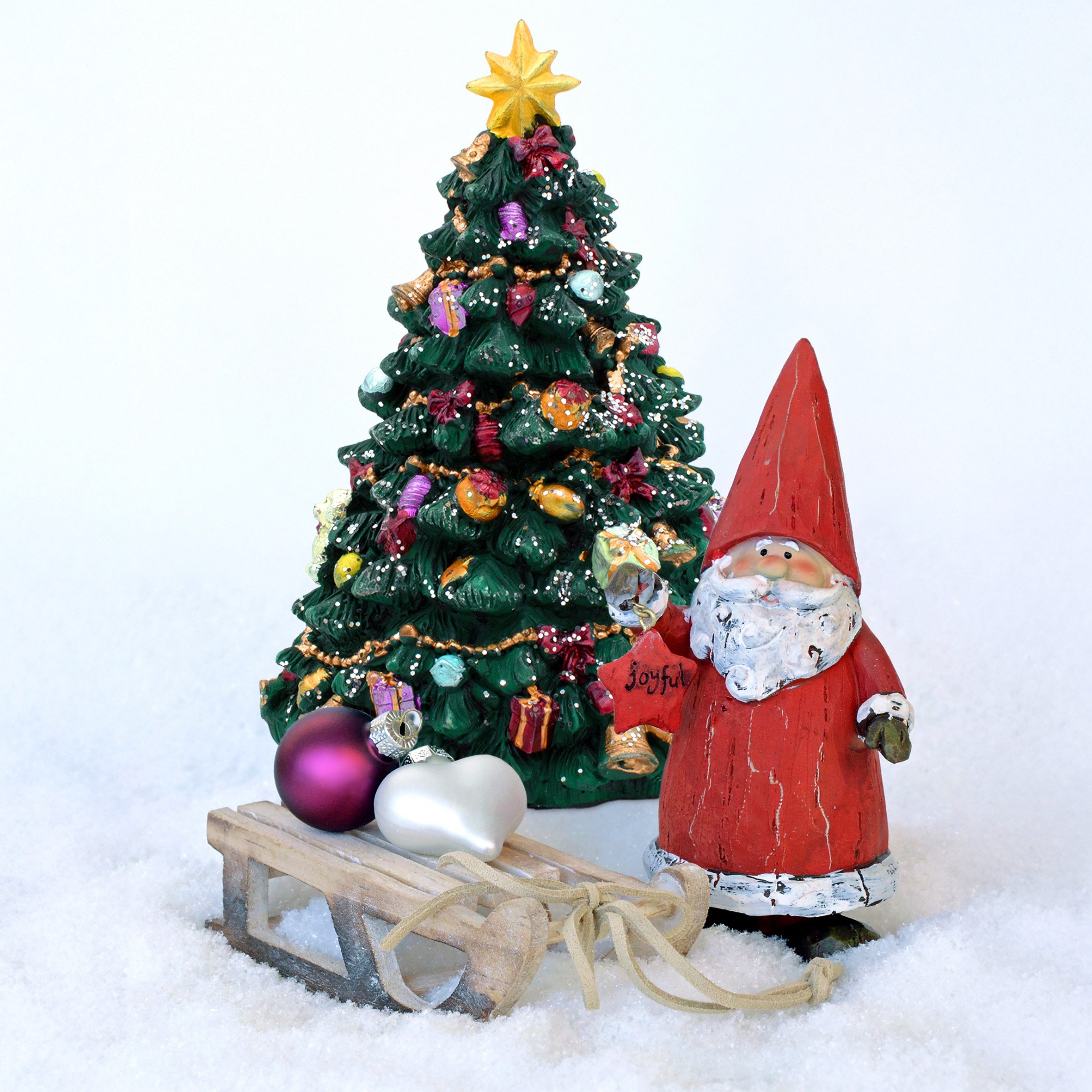 Spetebo Spieluhr im Retro Design - Oh Tannenbaum - drehend, (16 cm großer Baum, 1-tlg), Drehscheibe zum Aufziehen unter dem Tannenbaum – Bild 5 von 5