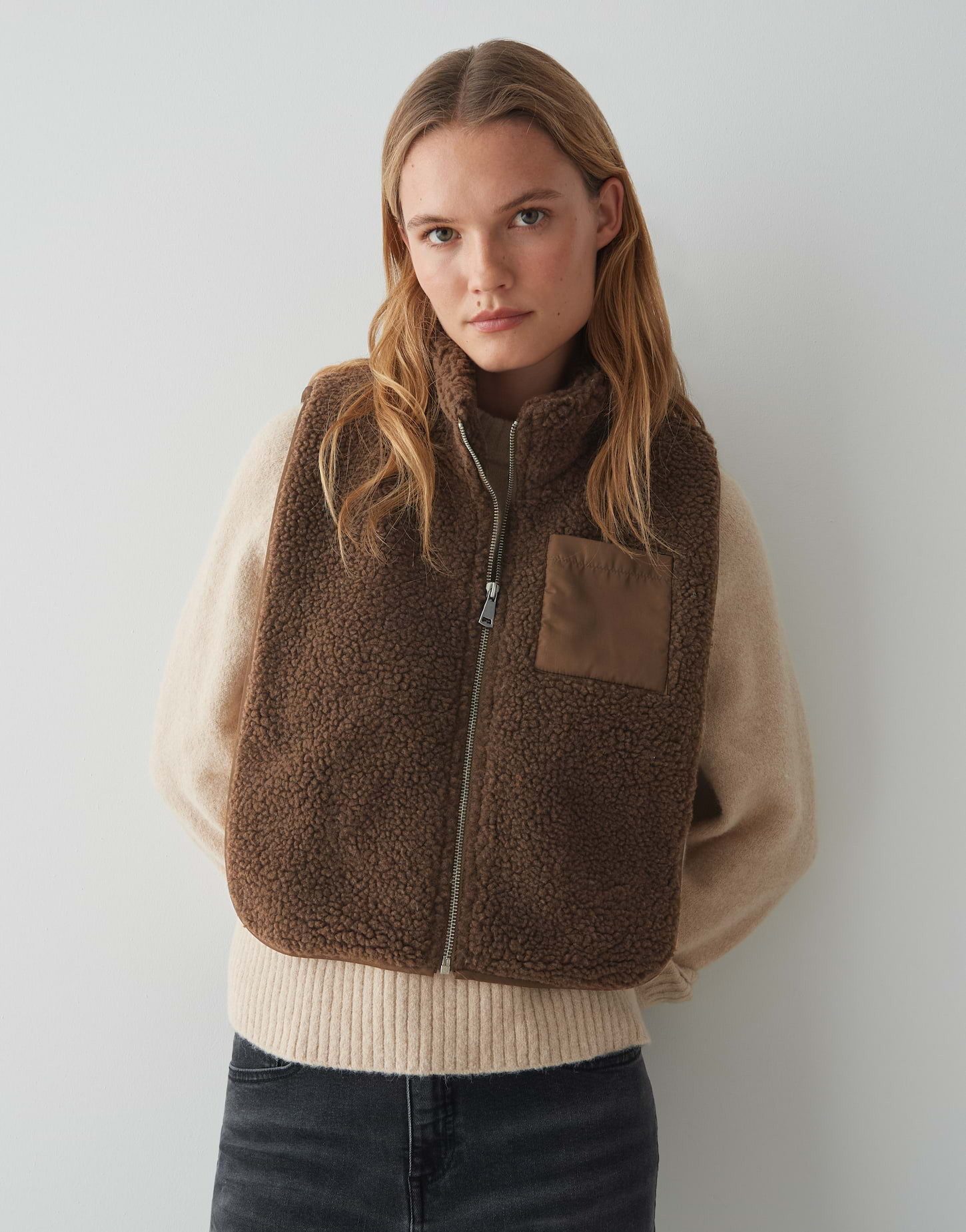 OPUS Cape ATUBA aus Teddyfell Boxy Silhouette, flauschiger Griff, aufgesetz günstig online kaufen