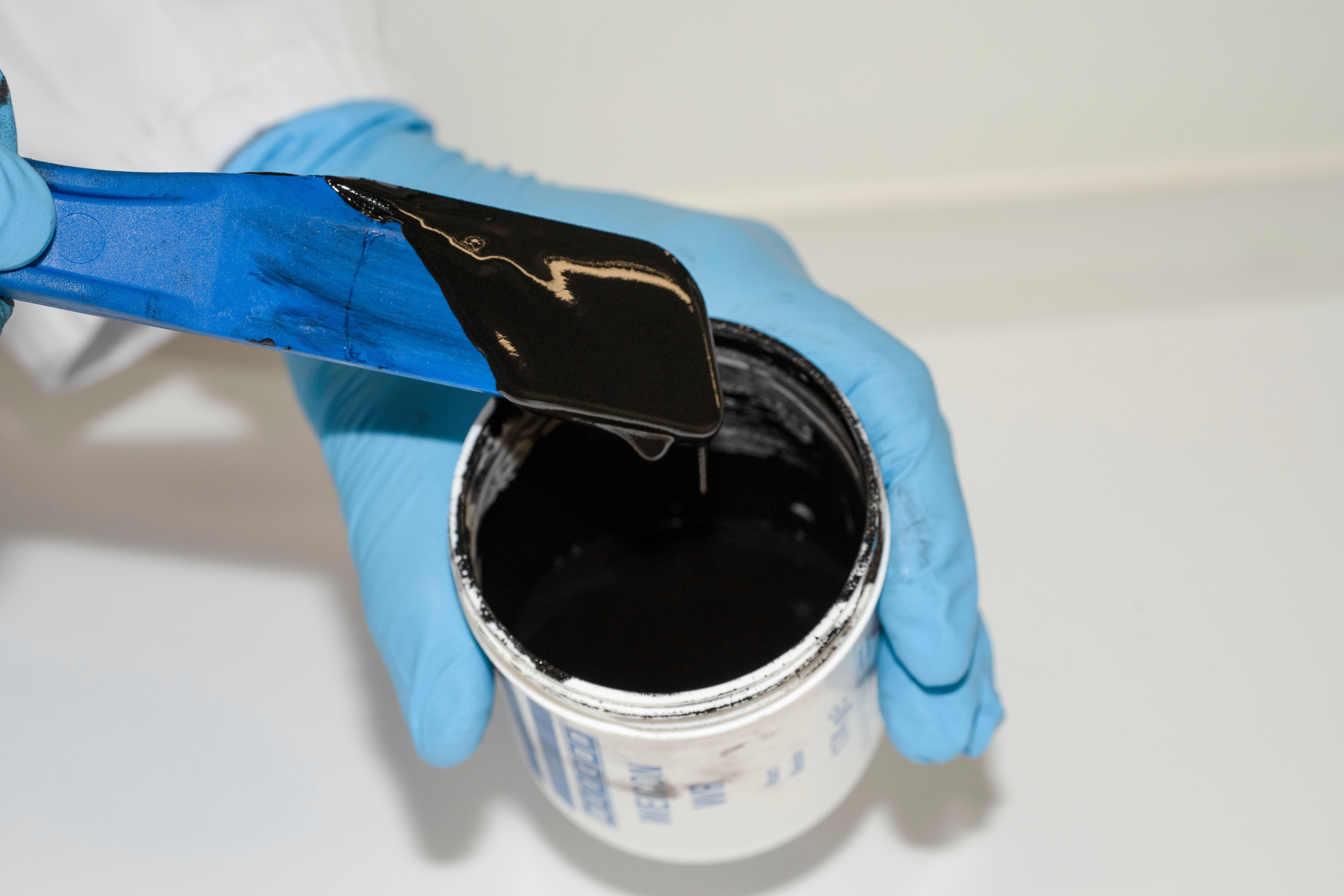 WEICON Epoxidharz WR Stahlgefülltes Epoxidharz-System für Verguss & Spaltausgleich