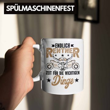 Trendation Tasse Trendation - Motorradfahrer Tasse Geschenk Rentner Opa Geschenkidee Geburtstag Weihnachten Lustiger Spruch Renteneintritt