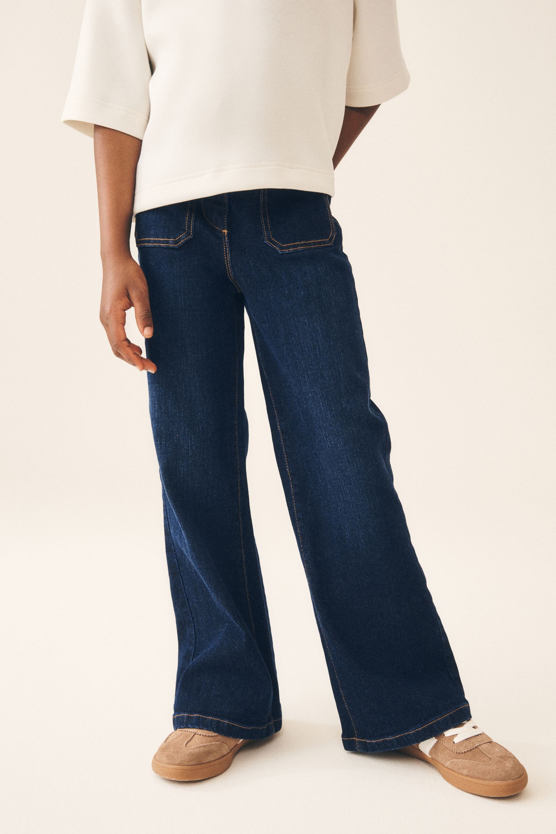 Next Schlagjeans Hose mit ausgestelltem Bein (1-tlg)