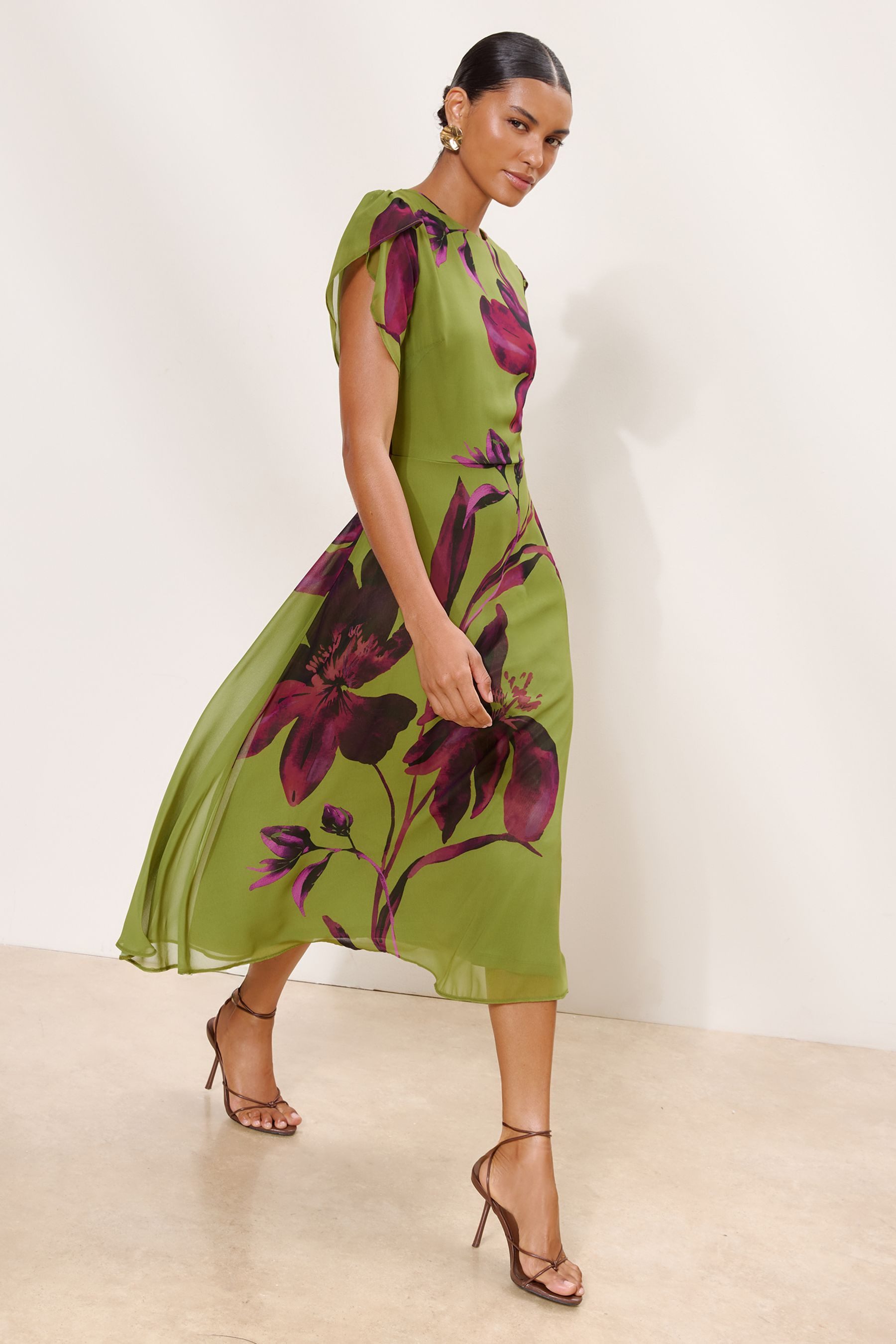 LIPSY Midikleid Lipsy Midikleid mit Blumen-Print, Kurzgröße (1-tlg)