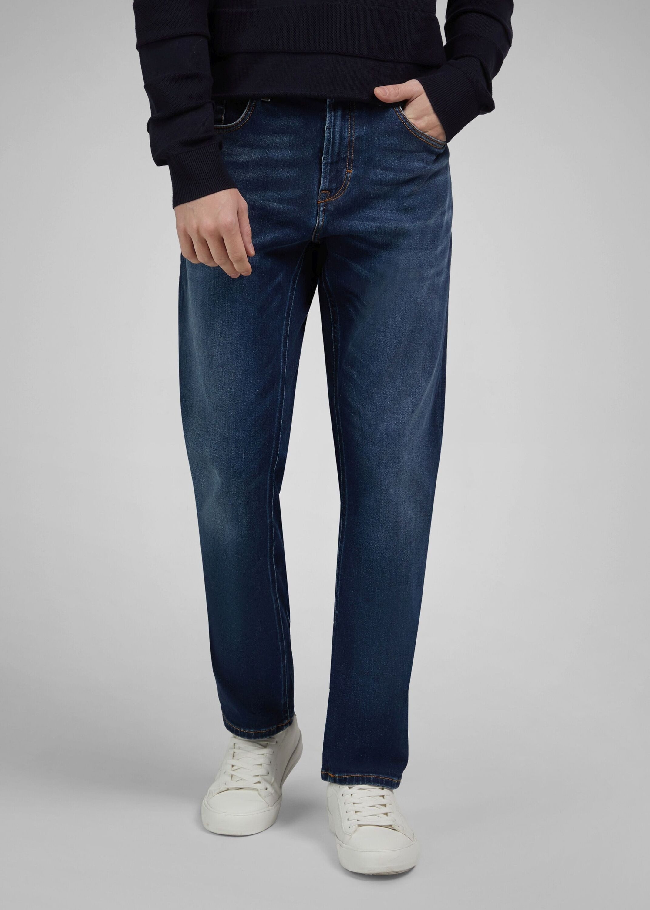Tapered-fit-Jeans