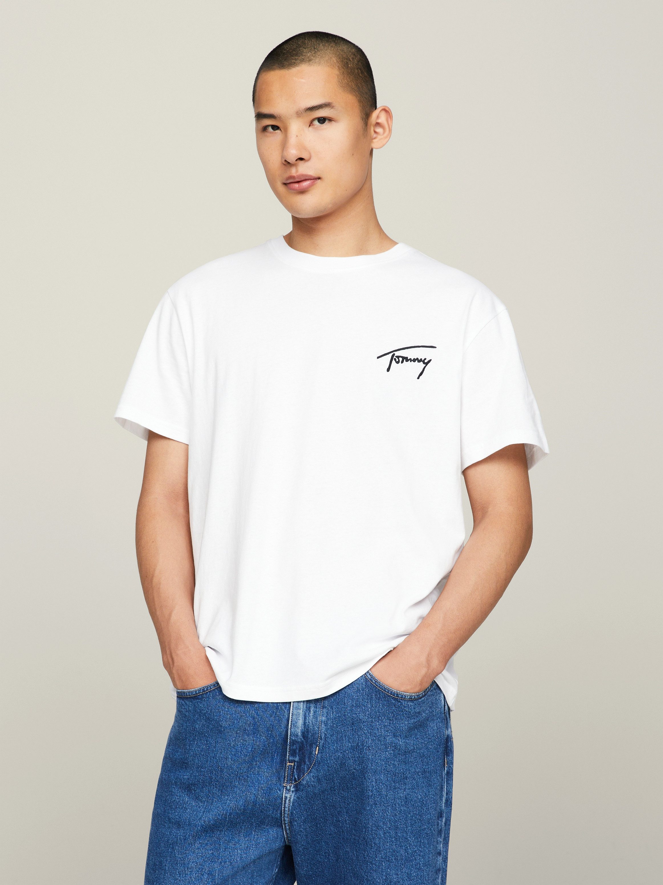 Tommy Jeans T-Shirt TJM REG SIGNATURE TEE EXT mit aufgesticktem Signatur-Logo