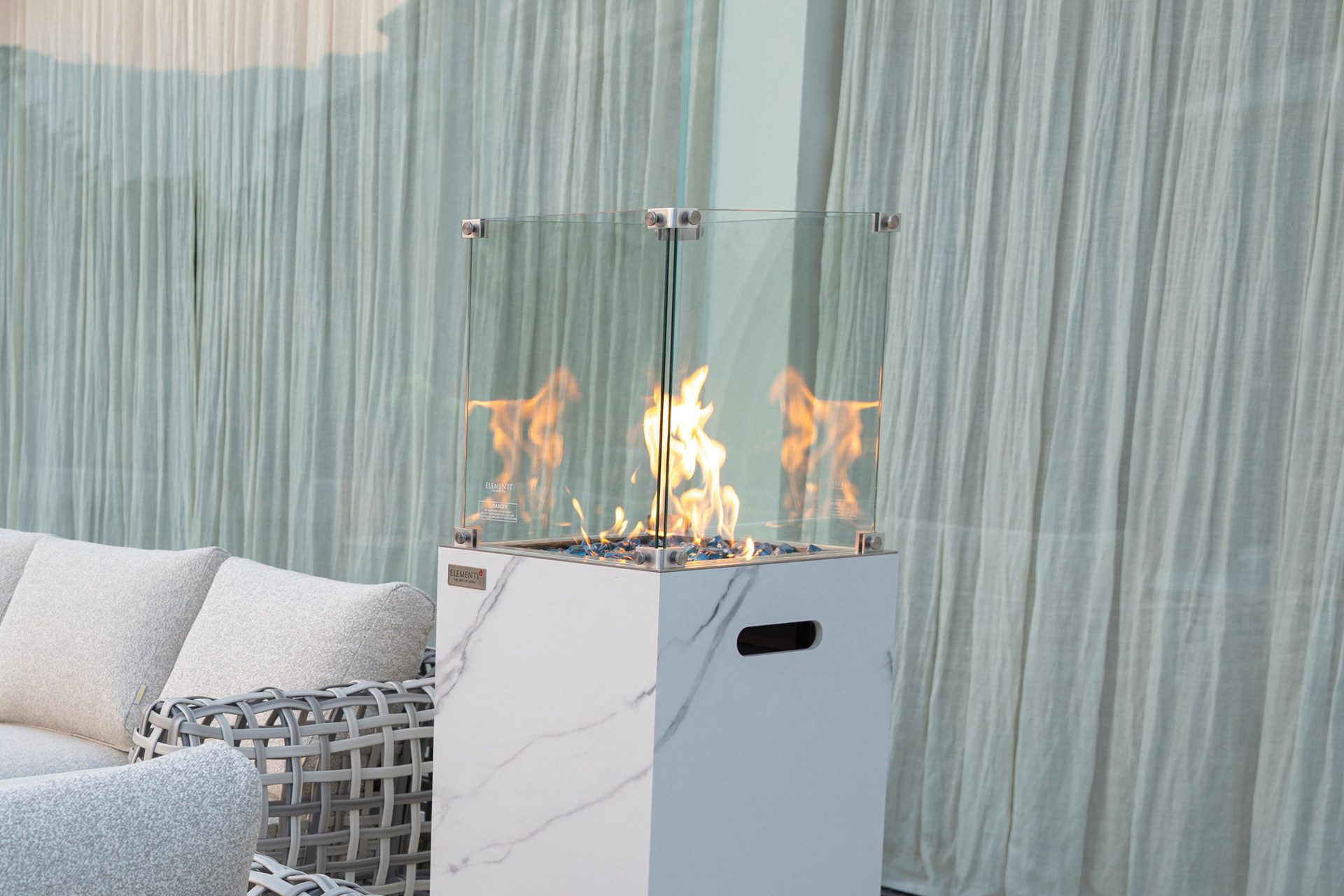 ELEMENTI Feuerstelle YUKON Kompakt, Hochwertig, Frostbeständig, Wetterfest, (Porzellan, Bianco Weiß)