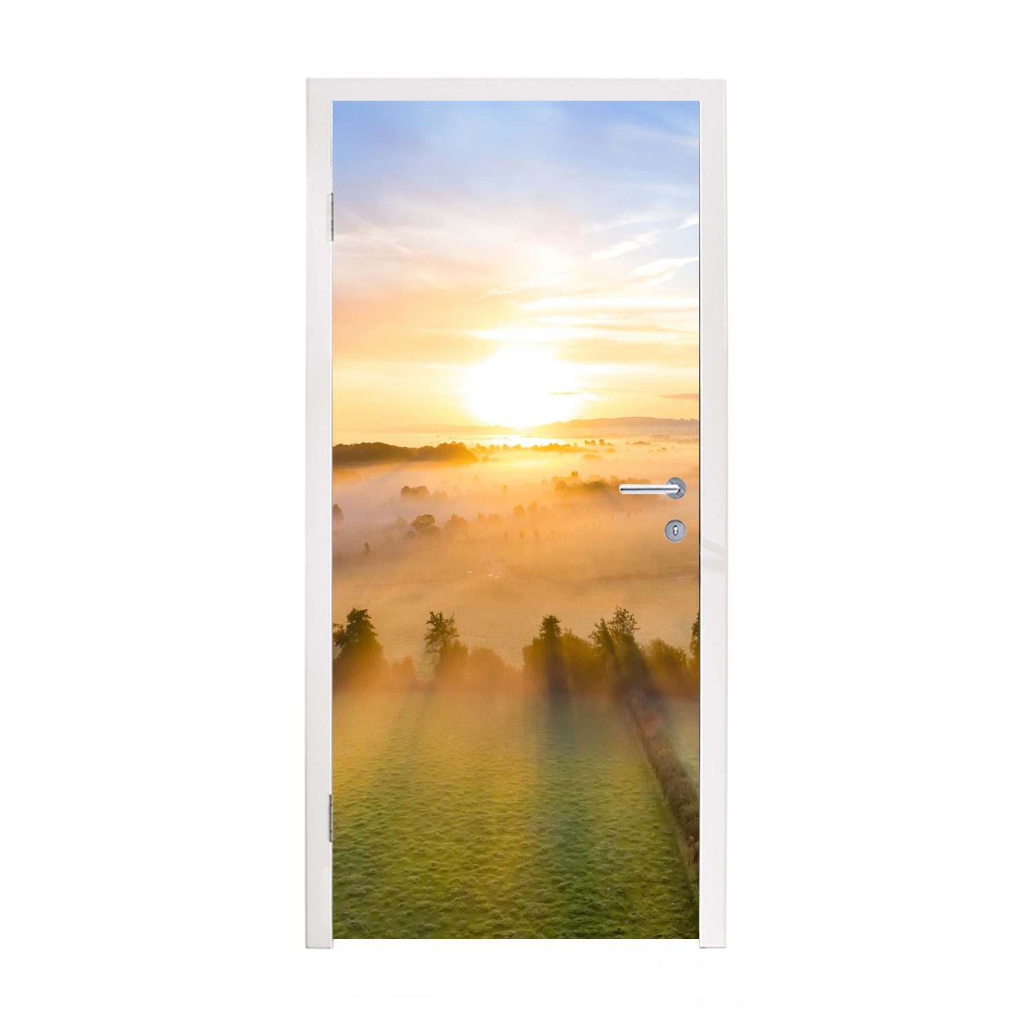 MuchoWow Türtapete Farbenfroher Sonnenaufgang über einer ruhigen Landschaft, Matt, bedruckt, (1 St), Fototapete für Tür, Türaufkleber, 75x205 cm