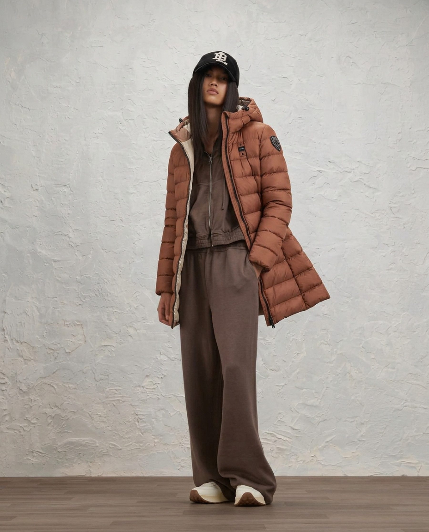 Blauer Steppjacke