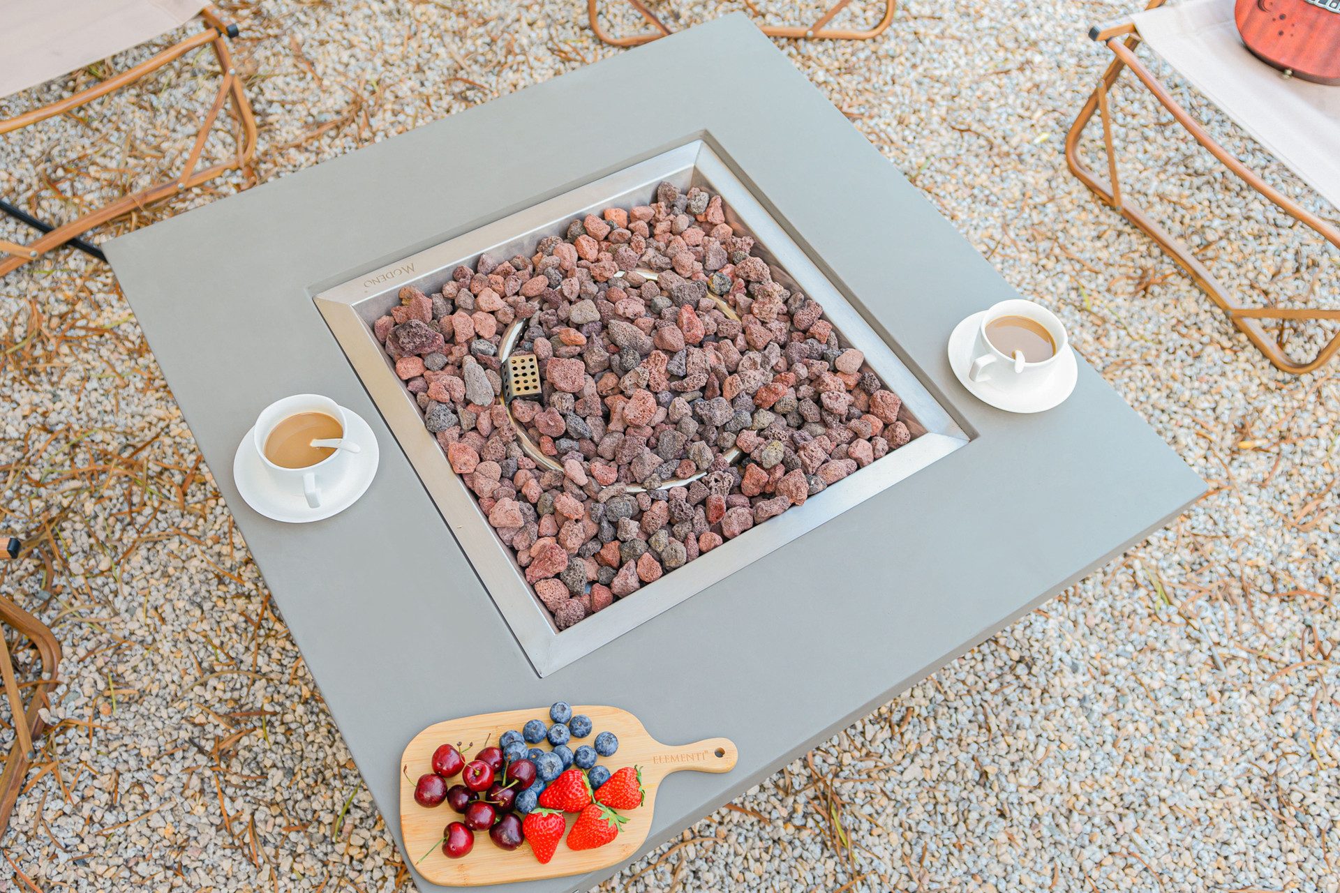 ELEMENTI Feuertisch Westport Feuerstelle aus Beton - Komplett-Set mit Zubehör, (SET, 1-St., inkl. mehreren Komponenten), Beton,(86x86x36cm)