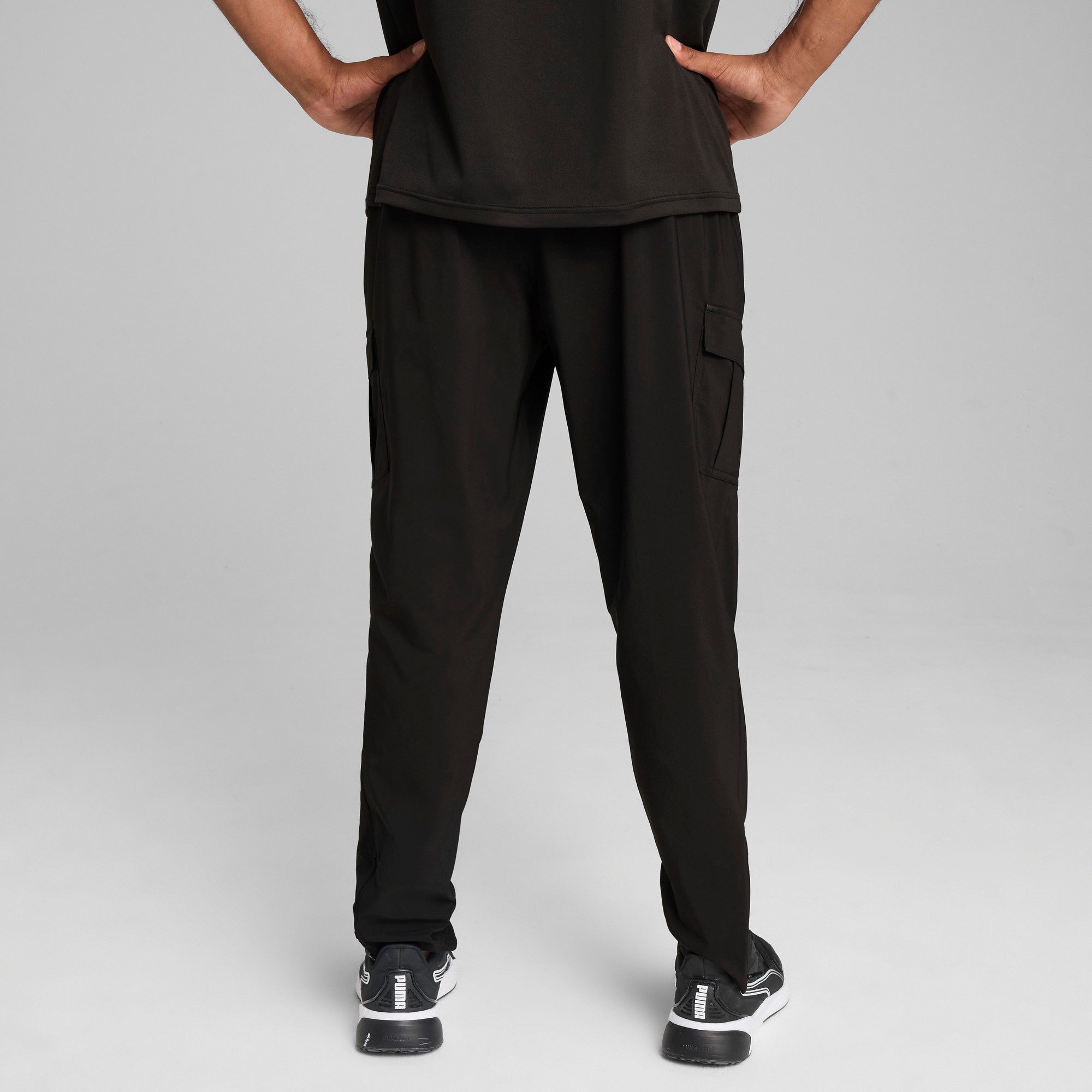 PUMA Trainingshose M TAD TECH WOVEN günstig online kaufen