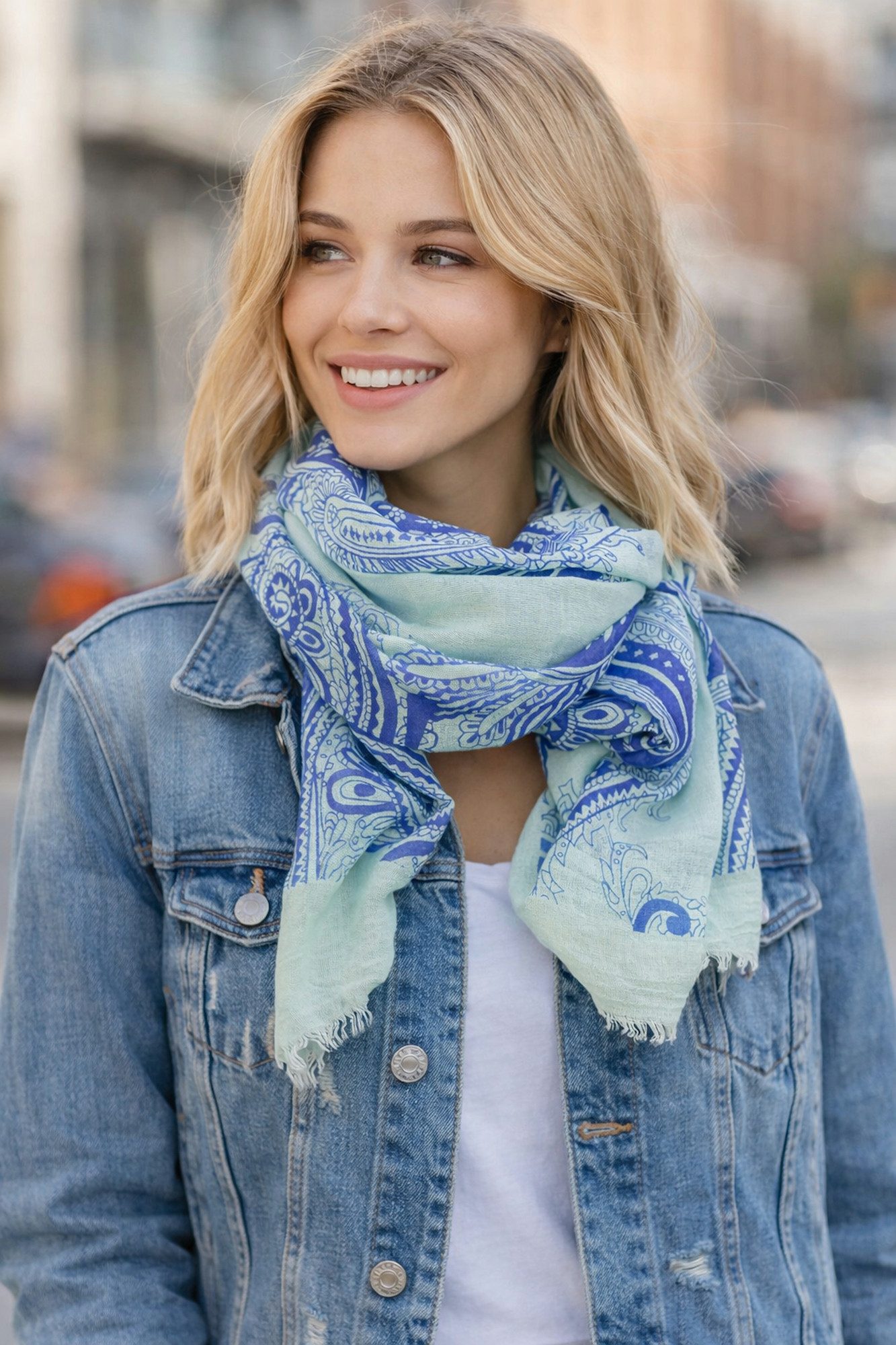 Ella Jonte Modeschal, Eleganter Sommerschal mit floralem Muster in sanften günstig online kaufen