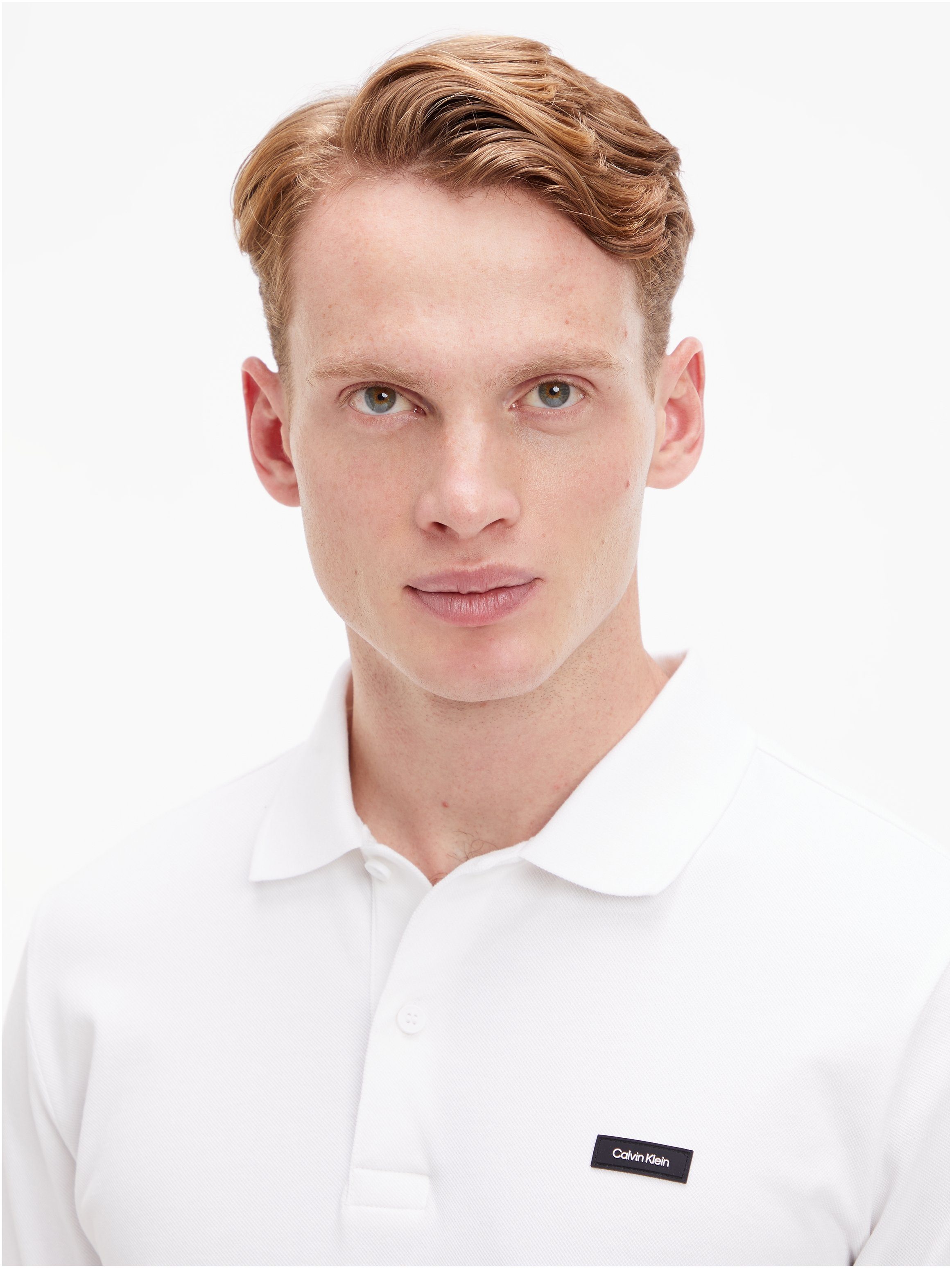 Calvin Klein Poloshirt mit Calvin Klein Logo auf der Brust