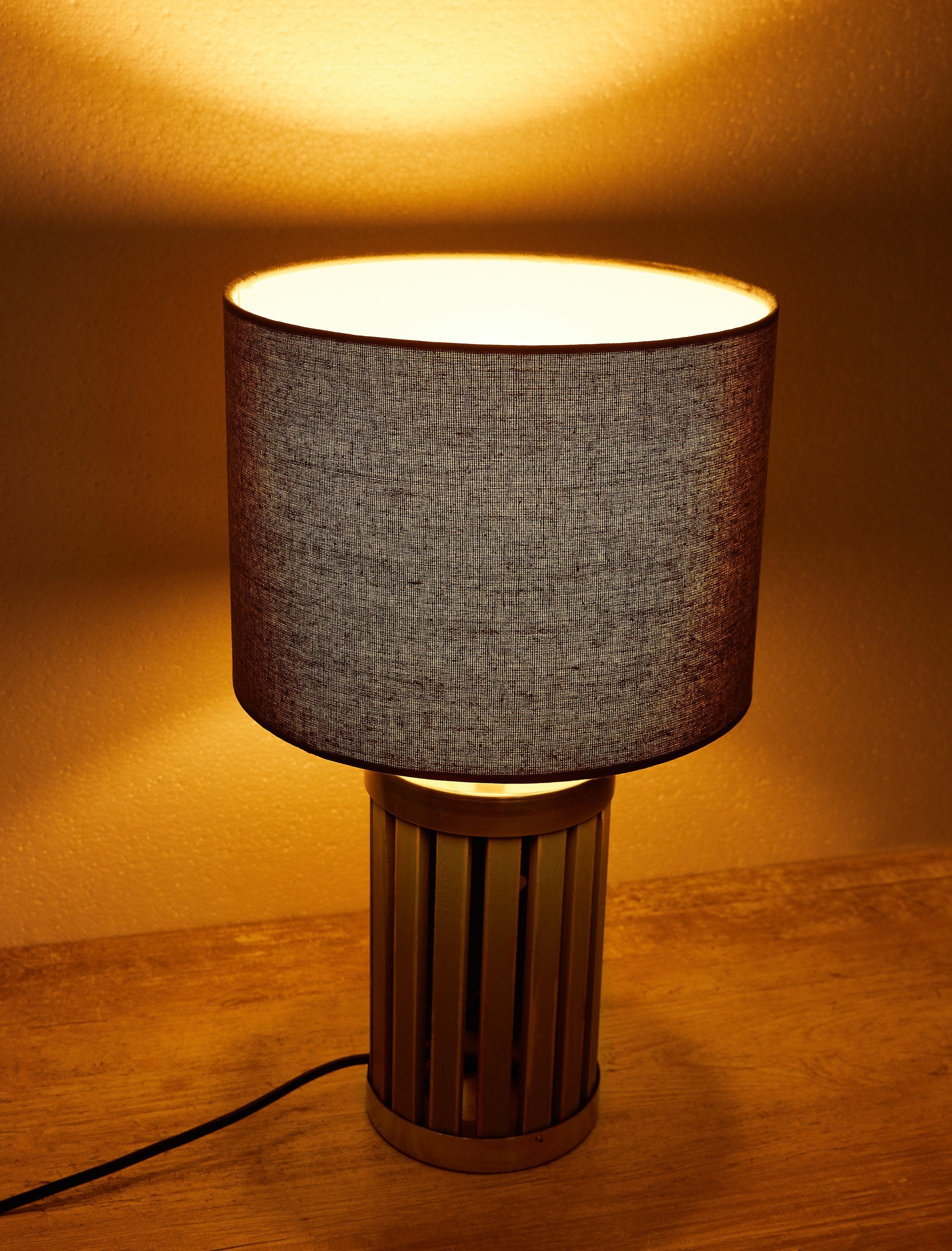 BRUBAKER Tischleuchte Nachttischlampe Holz, Tischlampe, Fuß Leuchtmittel, Holz/Metall Grau aus Ohne