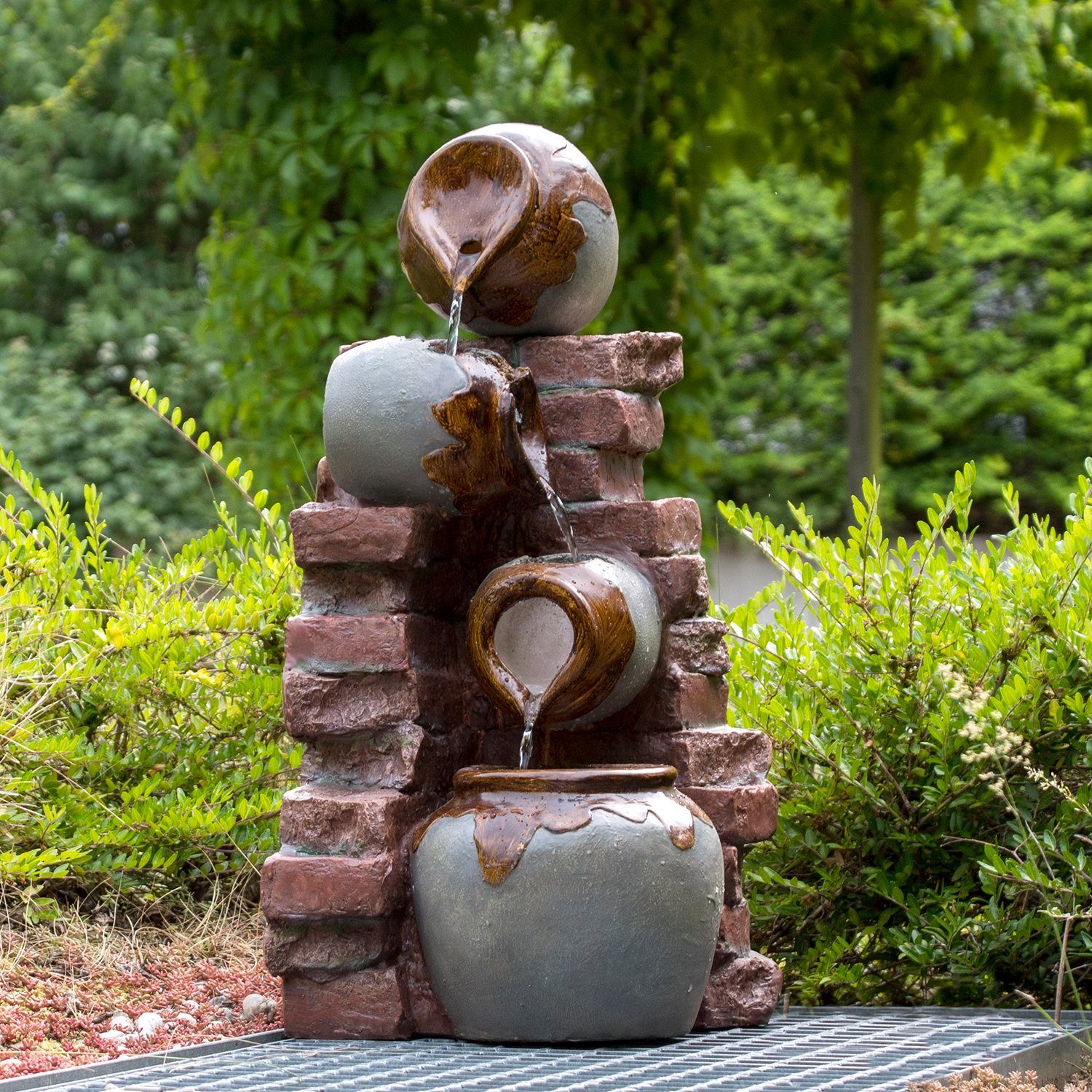 Köhko Gartenbrunnen Köhko® Gartenbrunnen Riesa mit Mauerwerk und Krügen Wasserfall Wasserspiel für Terrasse 13012 …