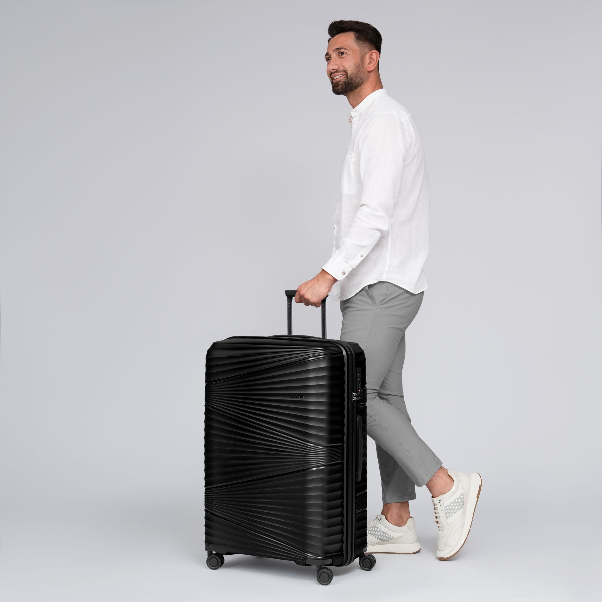 Pactastic Hartschalen-Trolley Collection 02, 4 Rollen, günstig online kaufen