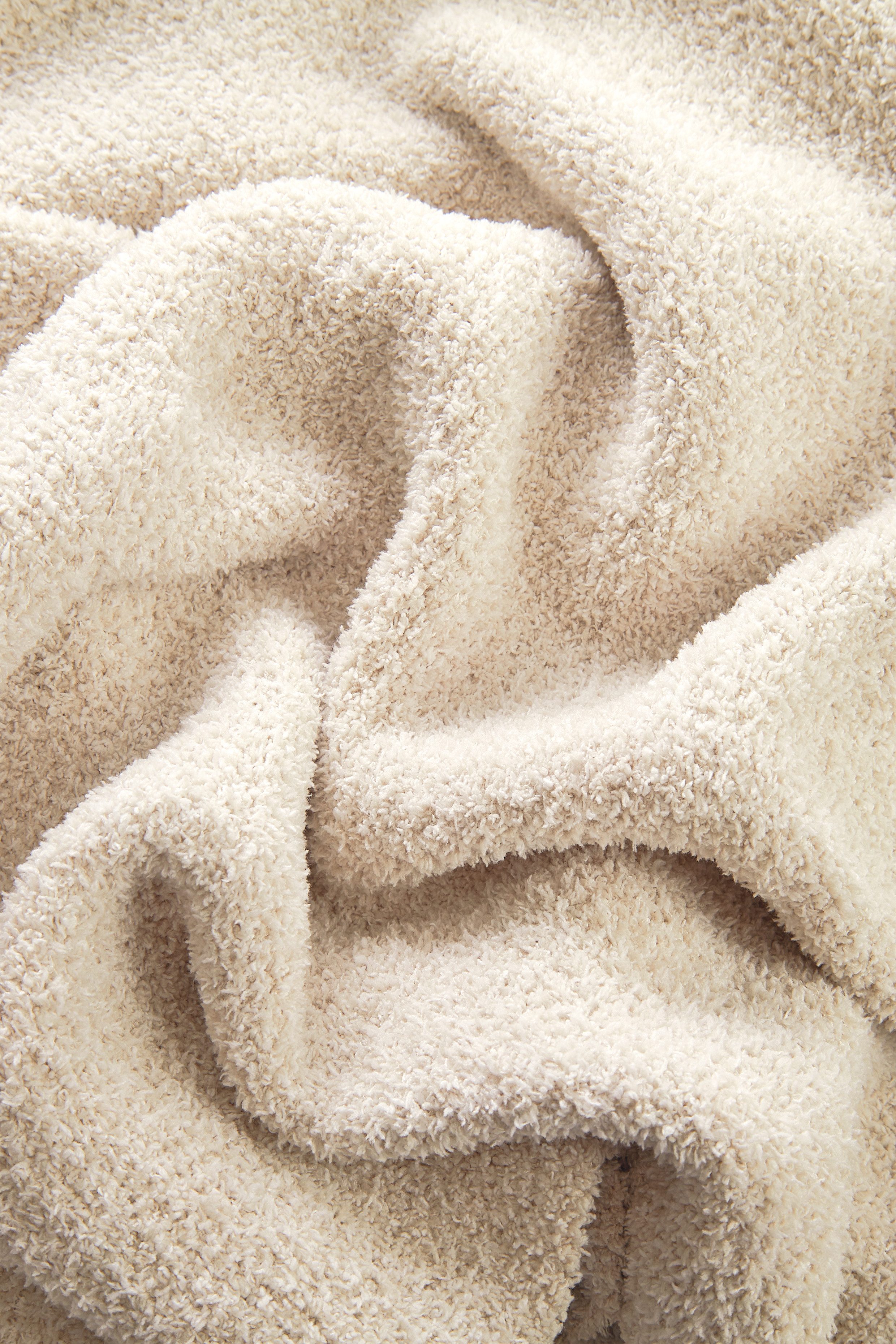 Wohndecke Vivid, SCHÖNER WOHNEN-Kollektion, aus kuschelweichem Polyesterstrick