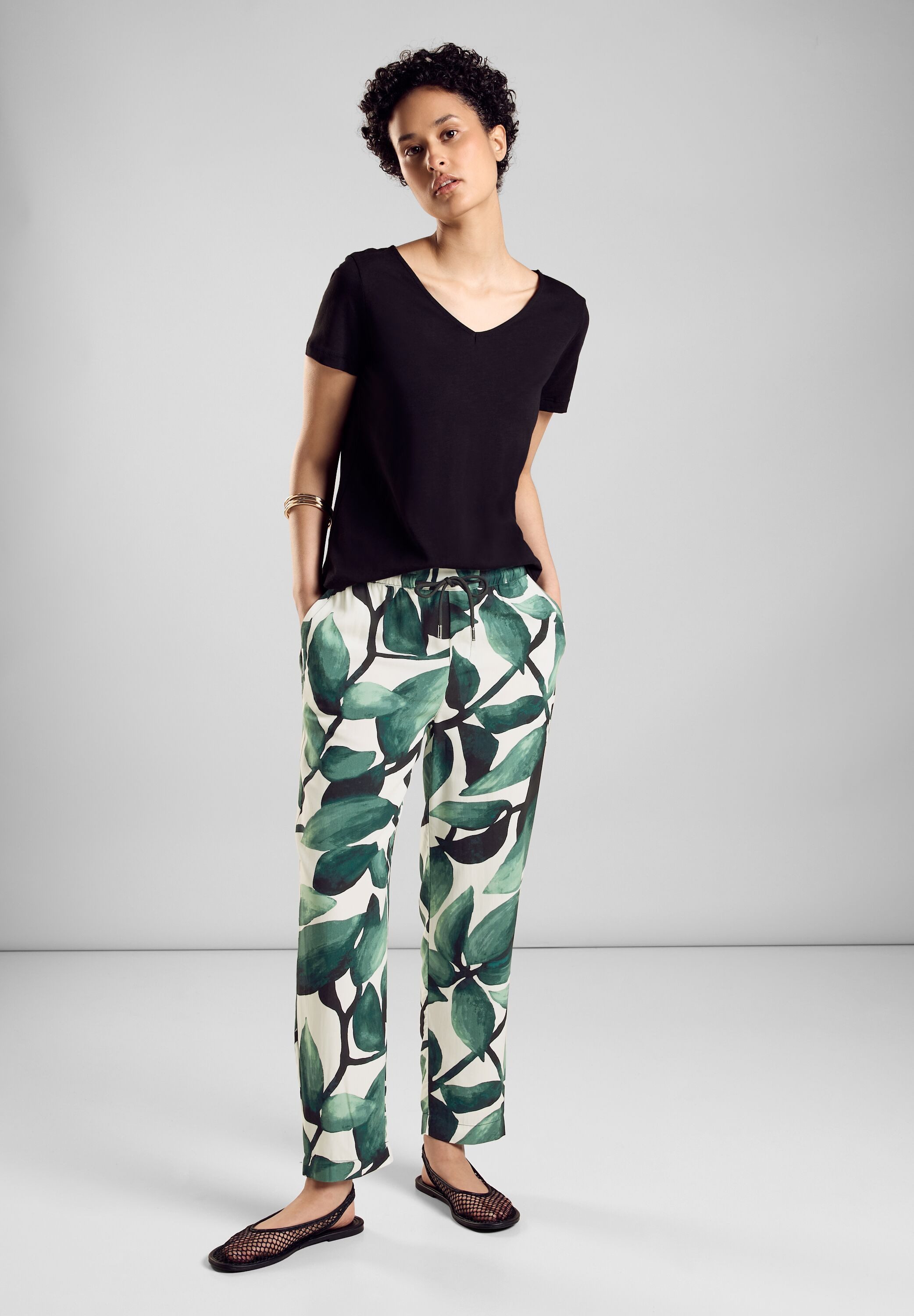 STREET ONE Stoffhose Middle Waist