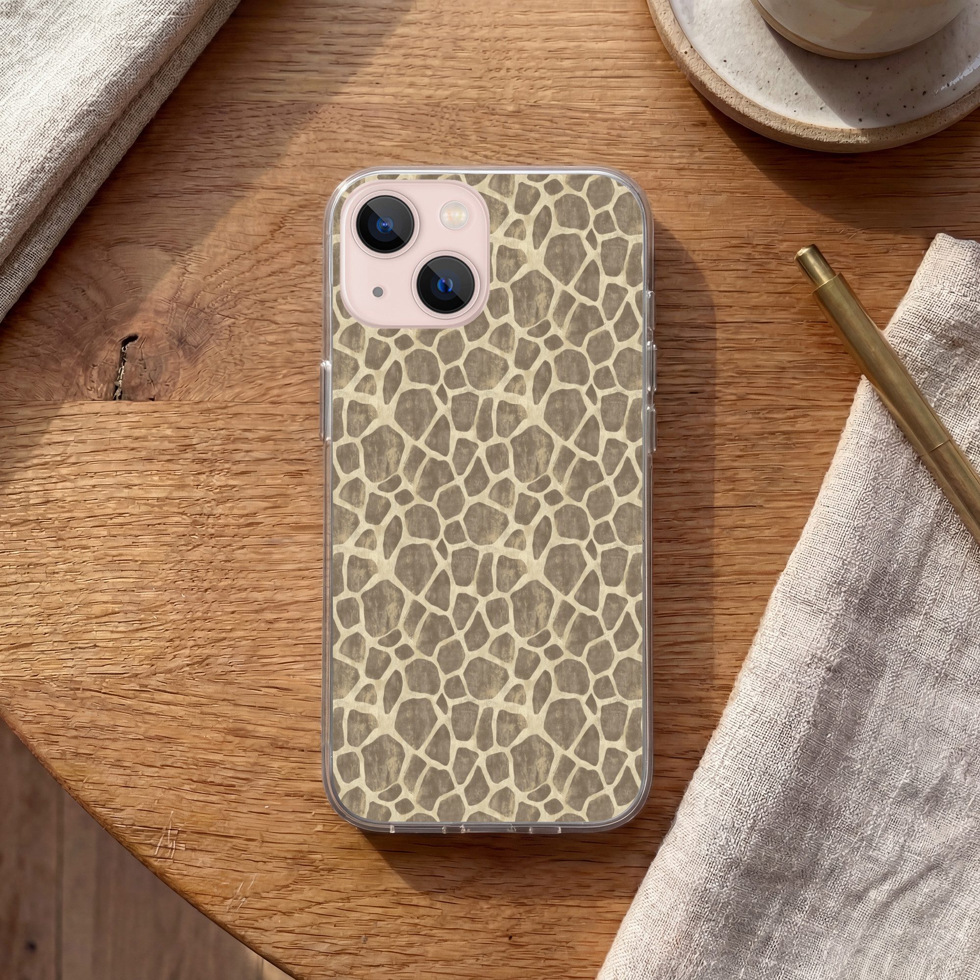 MuchoWow Handyhülle für Apple iPhone 13 Giraffe - Muster - Beige - Braun, Smartphone-Bumper, Print, Handy Schutzhülle Dünn
