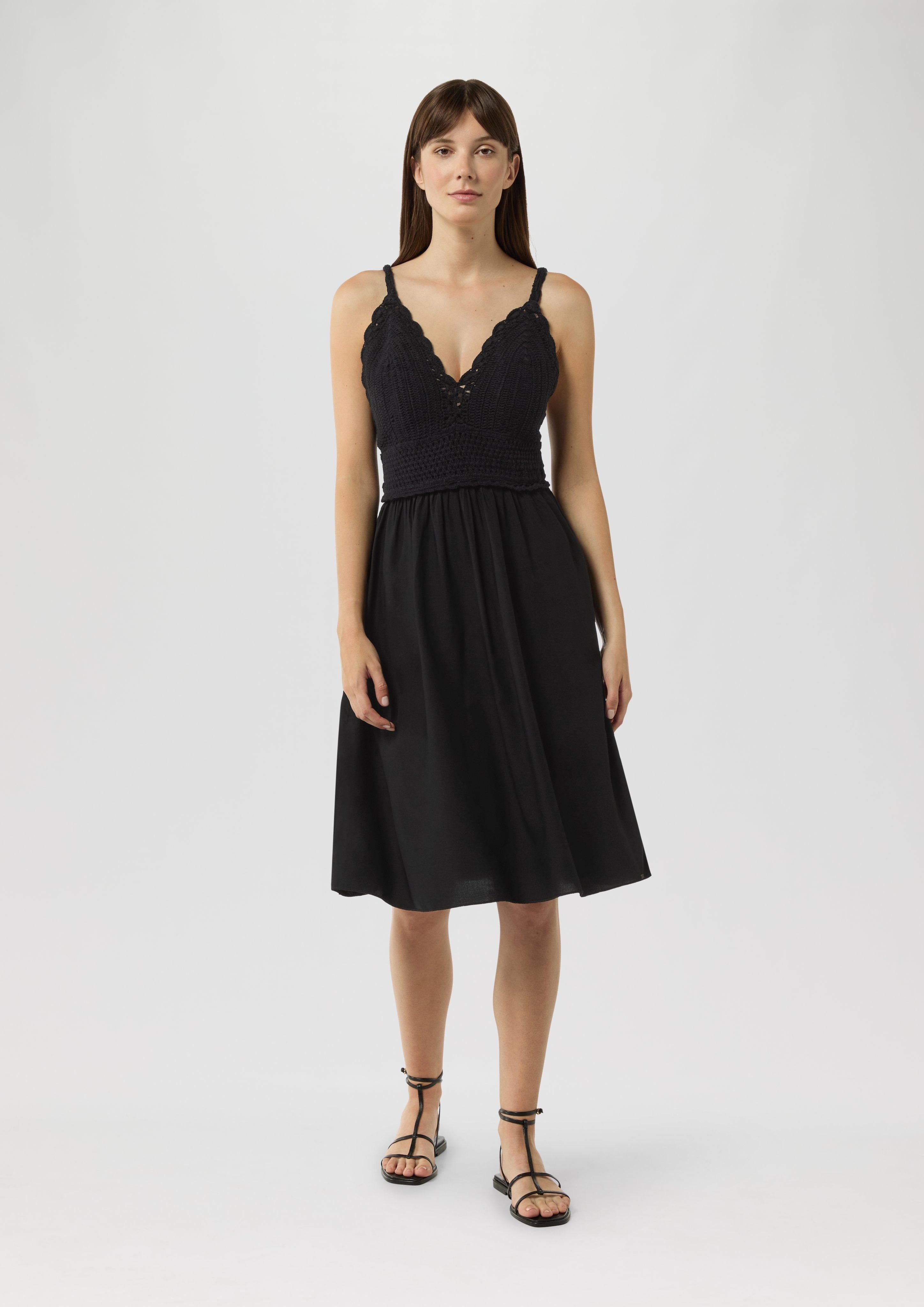 QS Minikleid Kurzes Viskose-Kleid mit Häkel-Detail günstig online kaufen