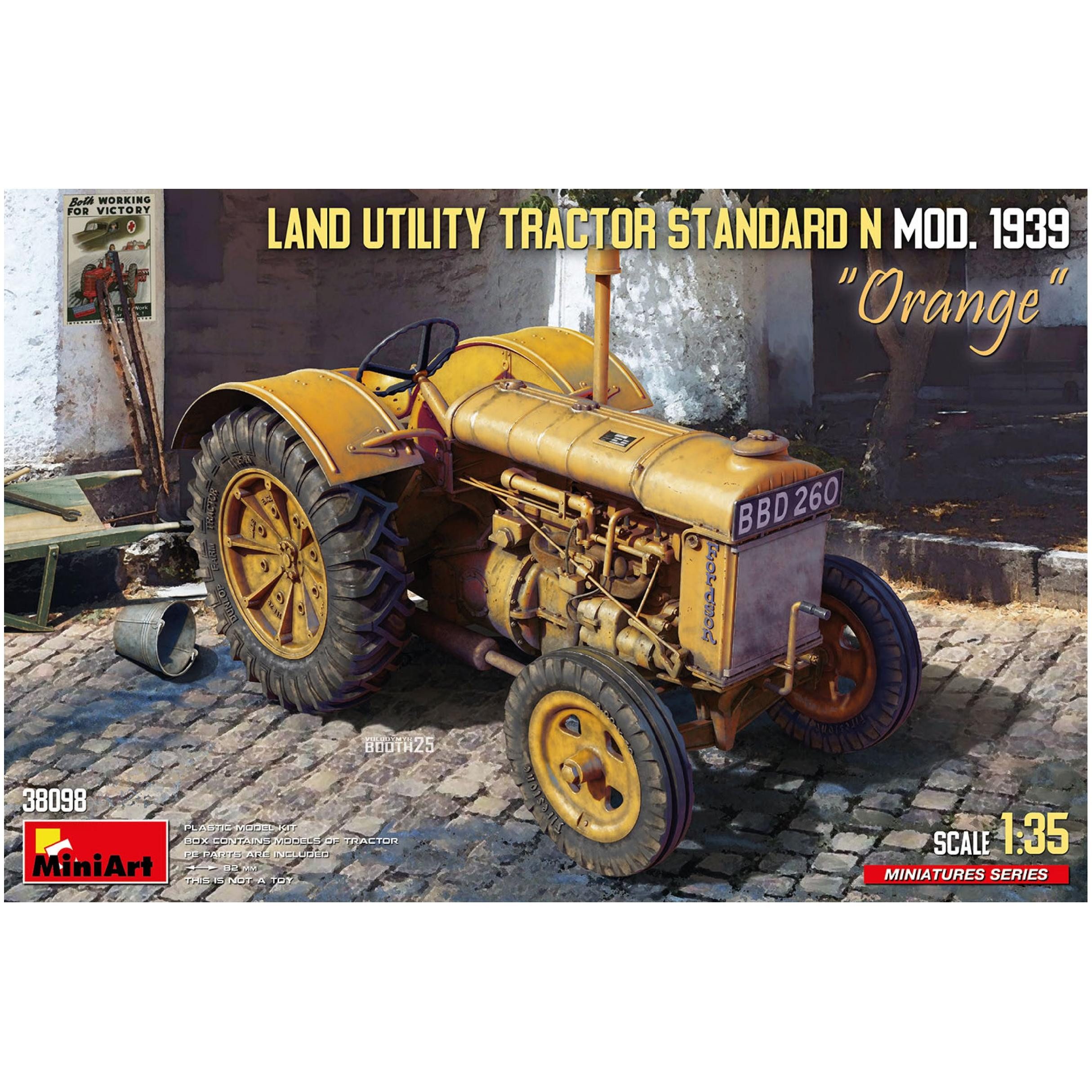 MiniArt Modellbausatz LAND UTILITY TRACTOR STANDARD N Orange MOD. 1939 / 1:35, Maßstab 1:35
