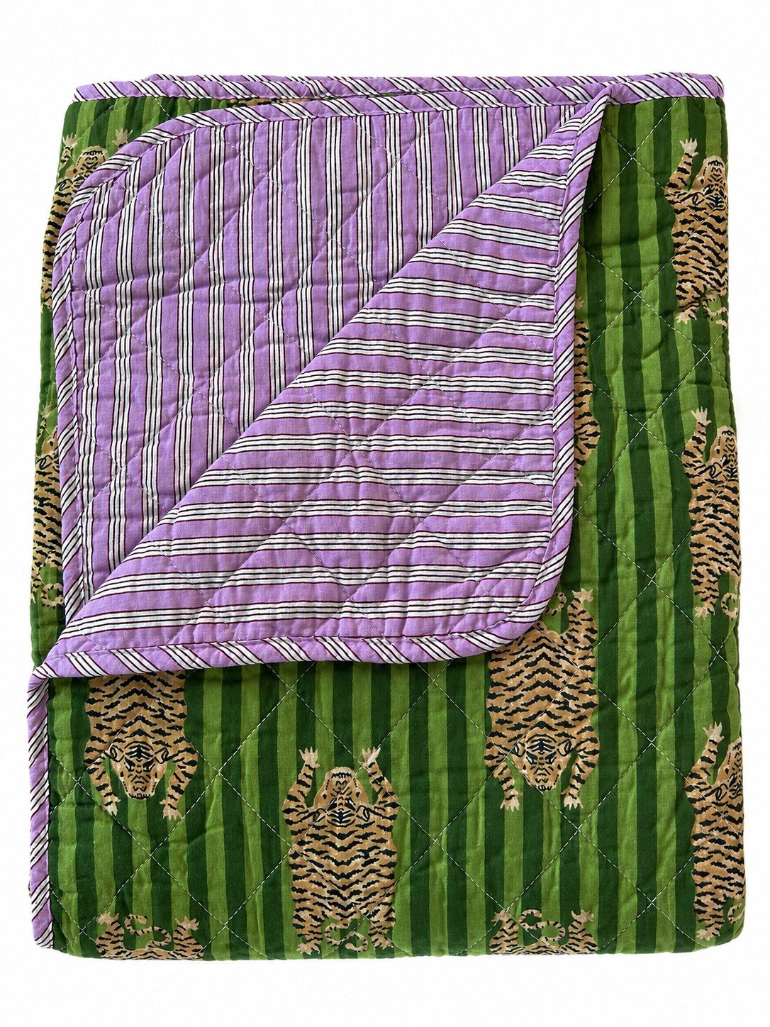 Wohndecke Tiger grün-lila, AU Maison, Quilt-Optik aus Baumwolle 140 × 180 cm