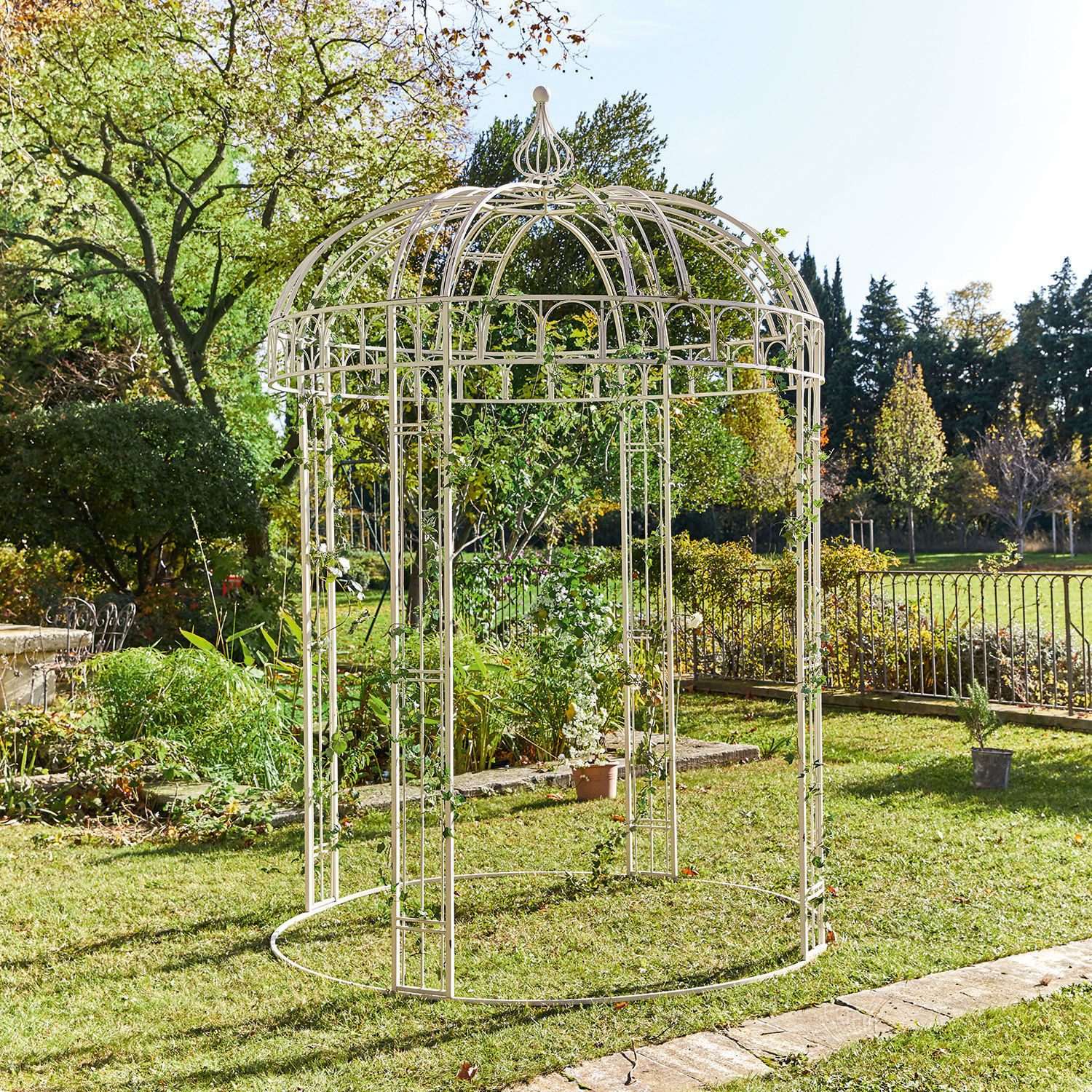 Mirabeau Pavillon Pavillon Iolanda weiß