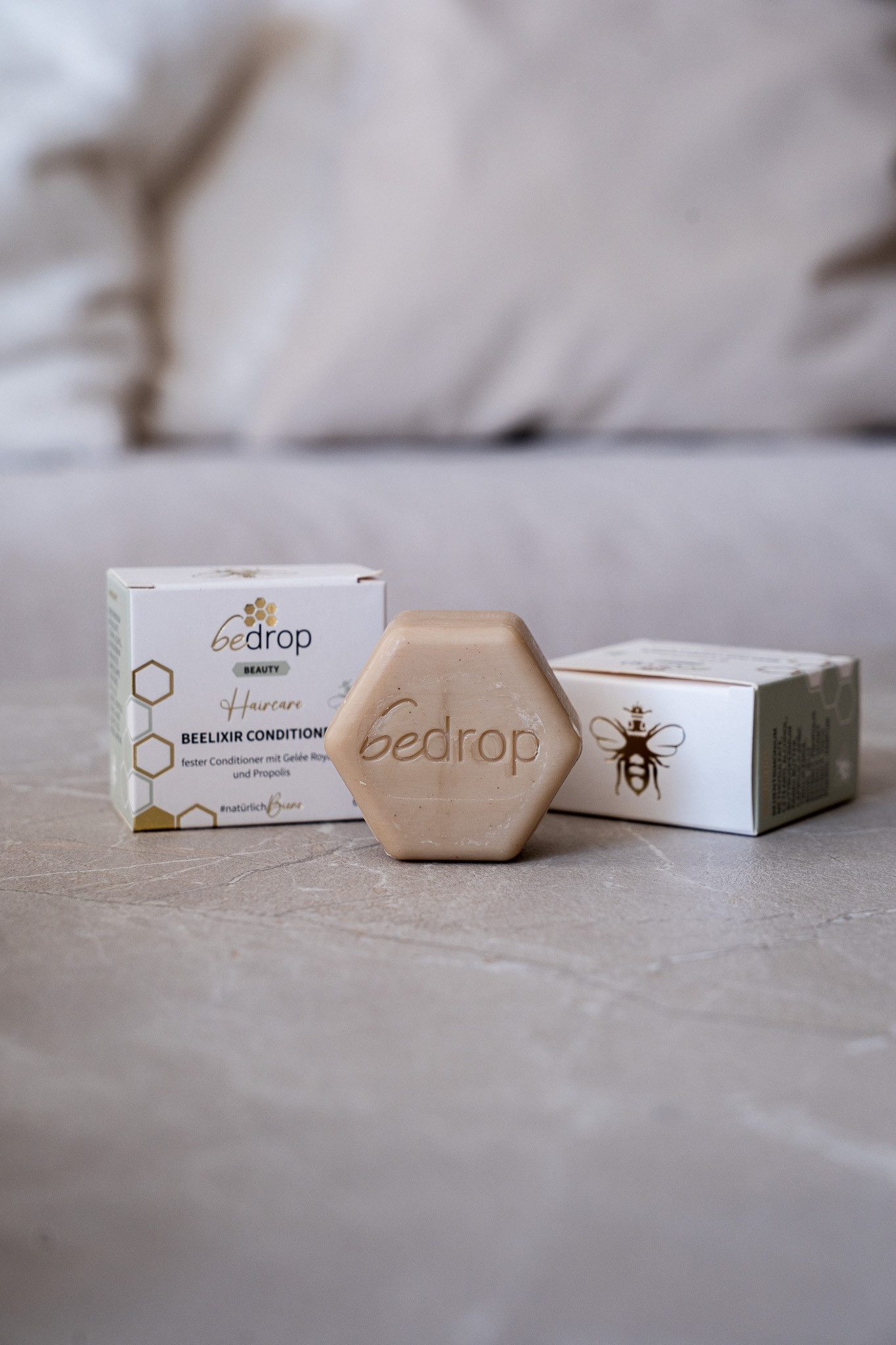 bedrop Feste Haarspülung BEELIXIR Fester Conditioner mit Gelée Royale & Propolis - 65g, Frei von Plastik