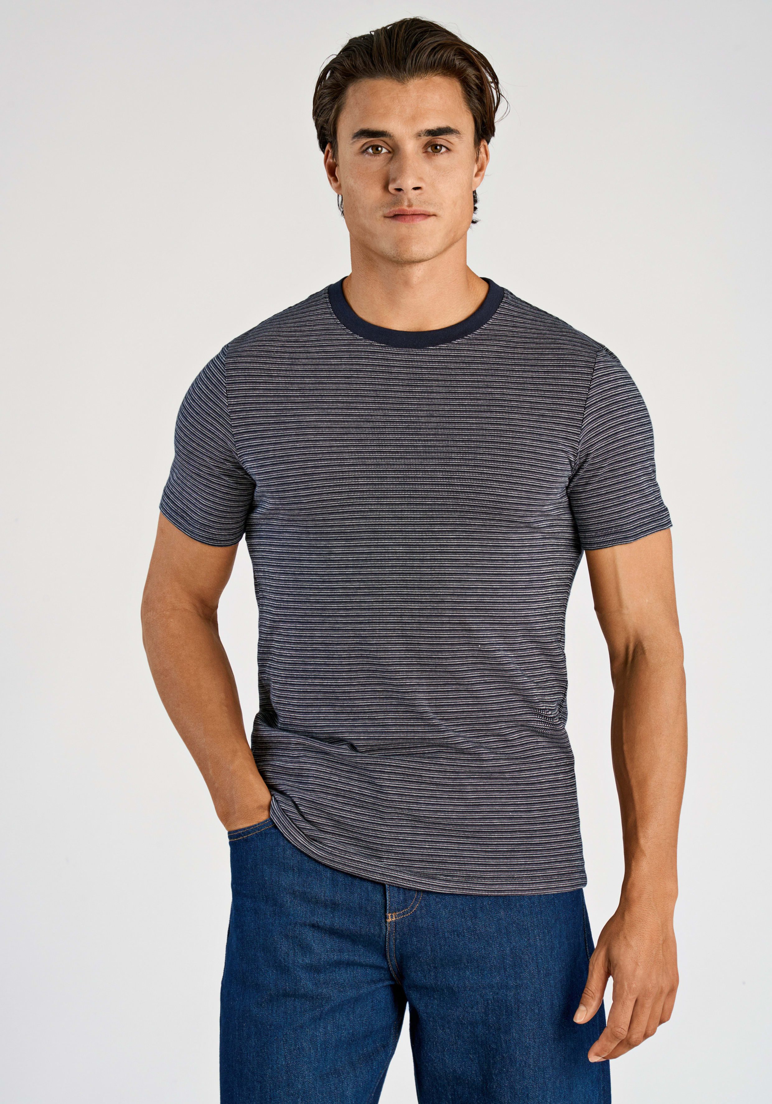 LINDBERGH Rundhalsshirt mit feiner Struktur