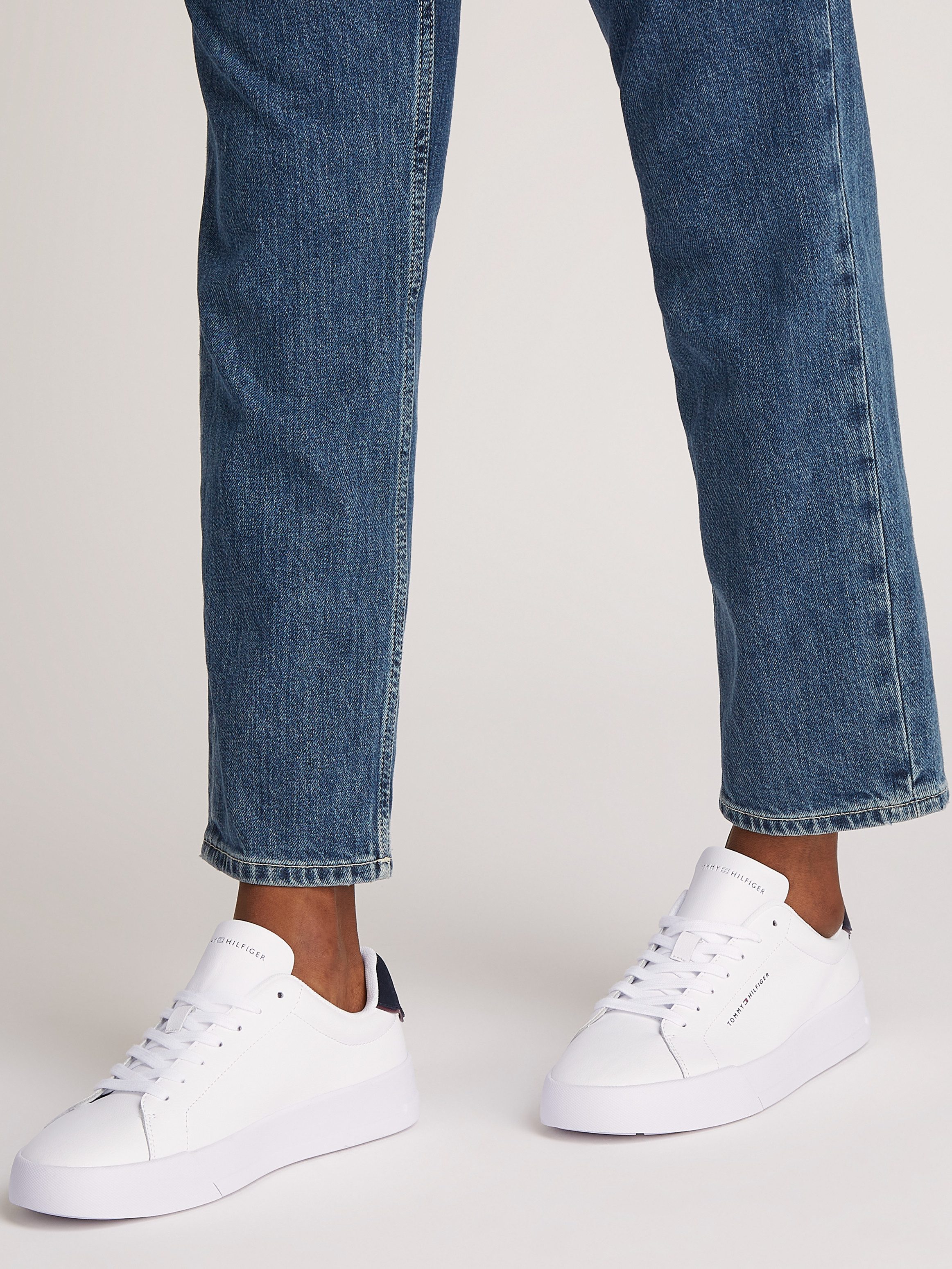 Tommy Hilfiger TH COURT LTH DETAIL ESS Sneaker, Freizeitschuh, Halbschuh, S günstig online kaufen