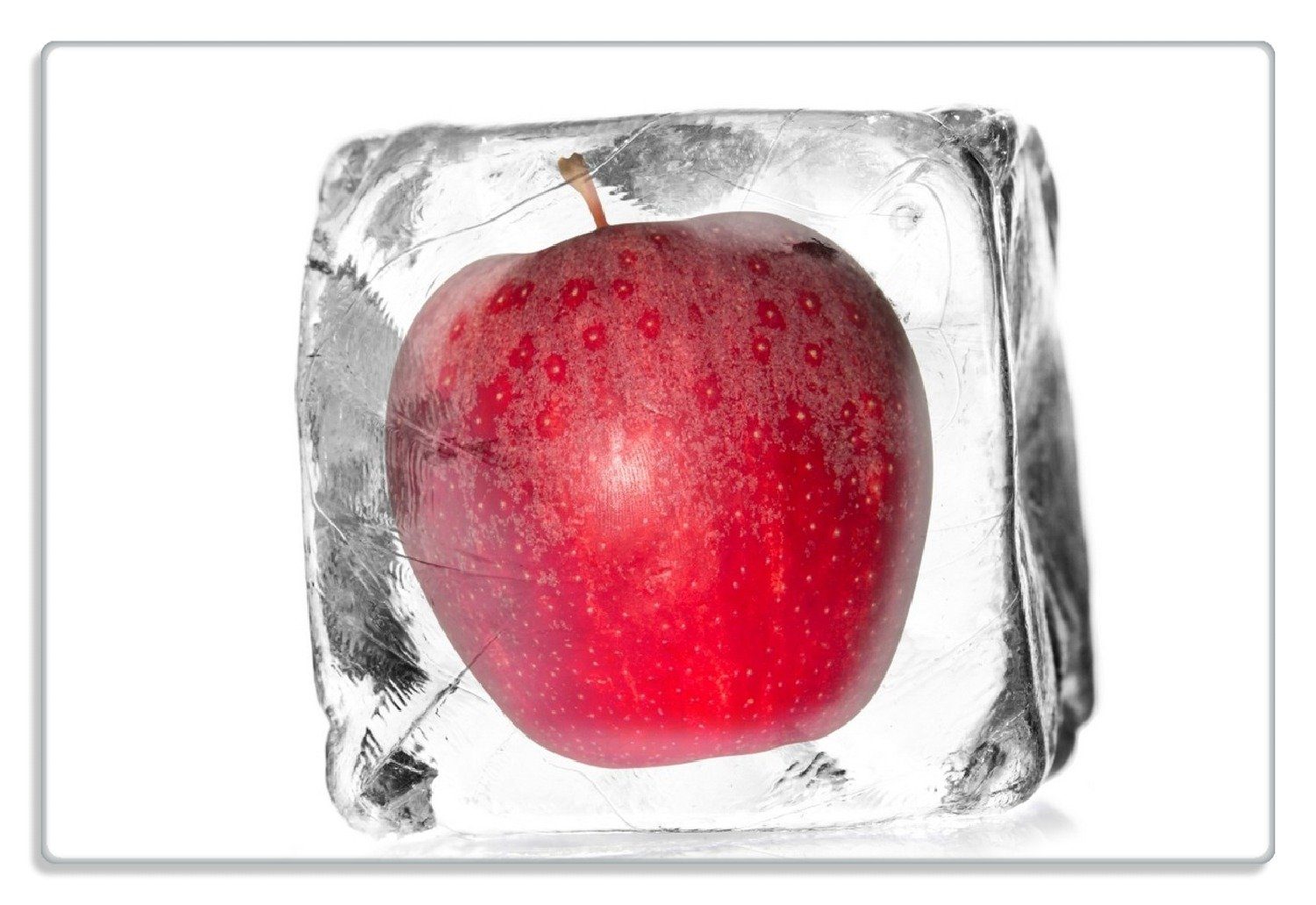 Wallario Frühstücksbrett Roter Apfel in Eiswürfel - Eiskaltes Obst, (inkl. rutschfester Gummifüße 4mm, 1-St), 20x30cm