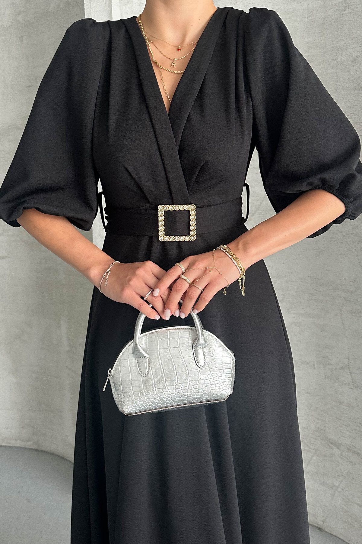 WOMAN VISION Minikleid Damen Schwarzes Kreppstoff Verziert Gürtel Detail V- günstig online kaufen