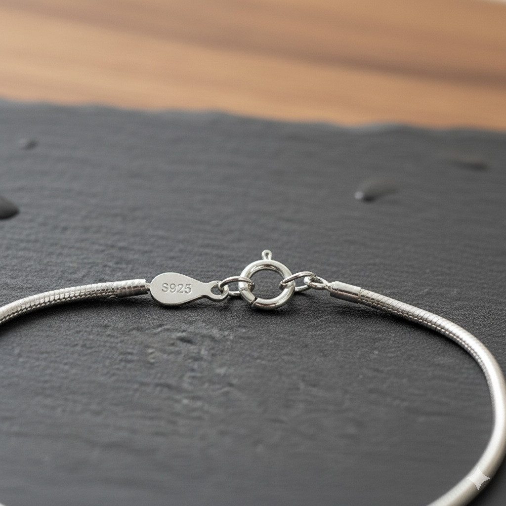 Taffstyle Silberarmband Armband 925 Sterling Silber mit Herz und Kugel Charm Schlangenarmband (Elegantes Damenarmband aus echtem 925 Silber mit beweglichem Herz – Bild 4 von 5