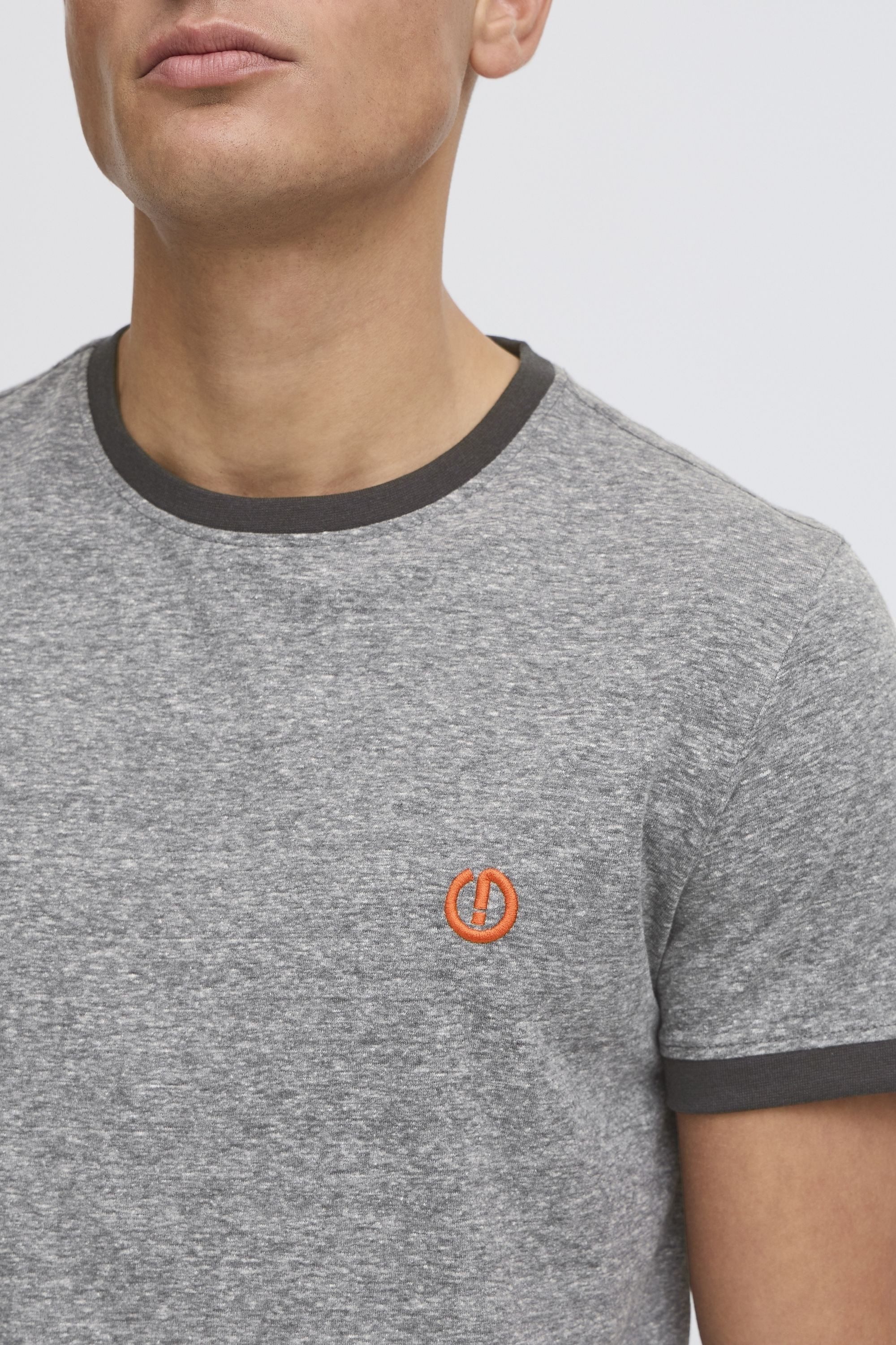 !Solid T-Shirt SDBennTee Kurzarmshirt mit farblich abgesetztem Kragen und Ärmelsaum