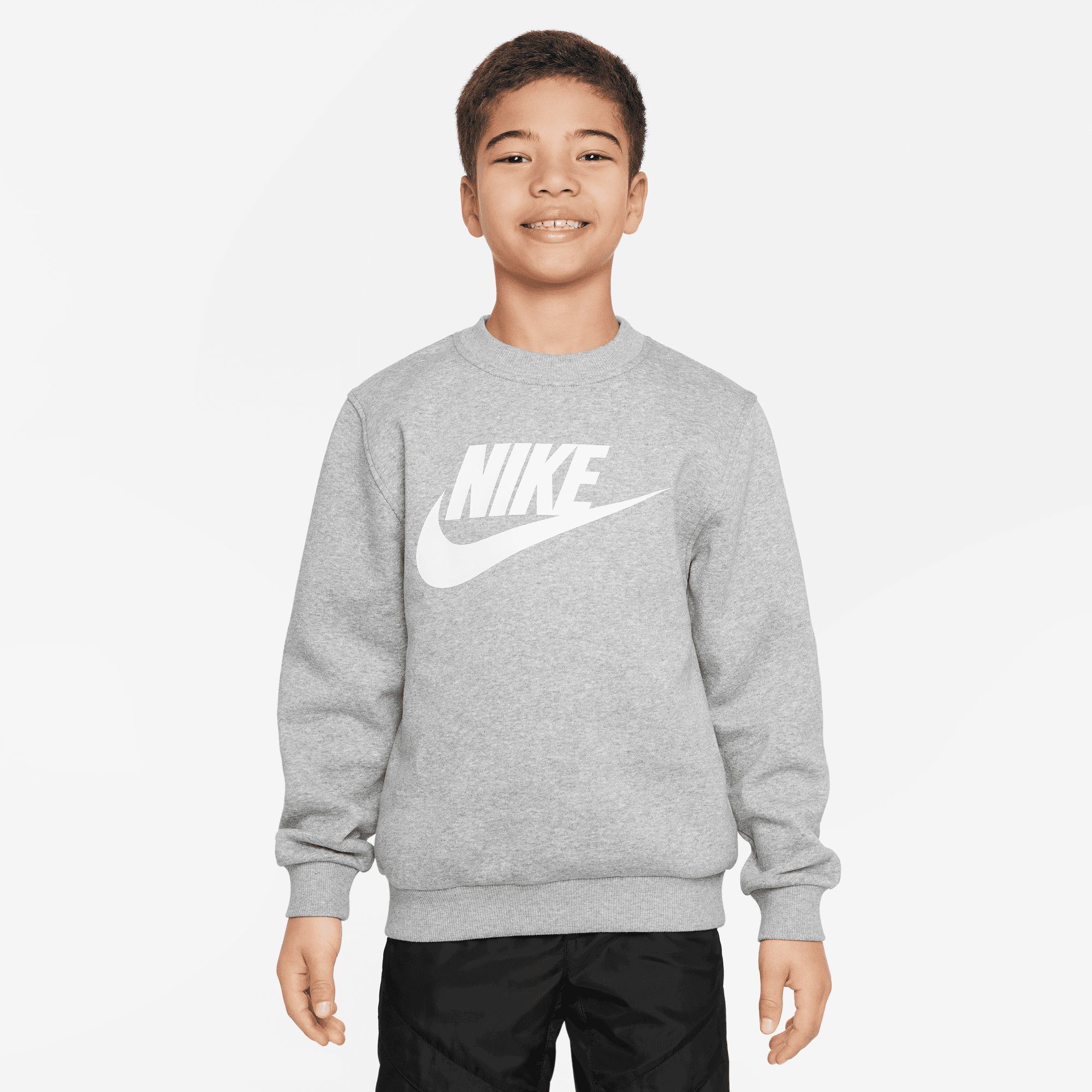HEATHER/WHITE Nike Sweatshirt SWEATSHIRT GREY KIDS' FLEECE Sportswear CLUB BIG DK