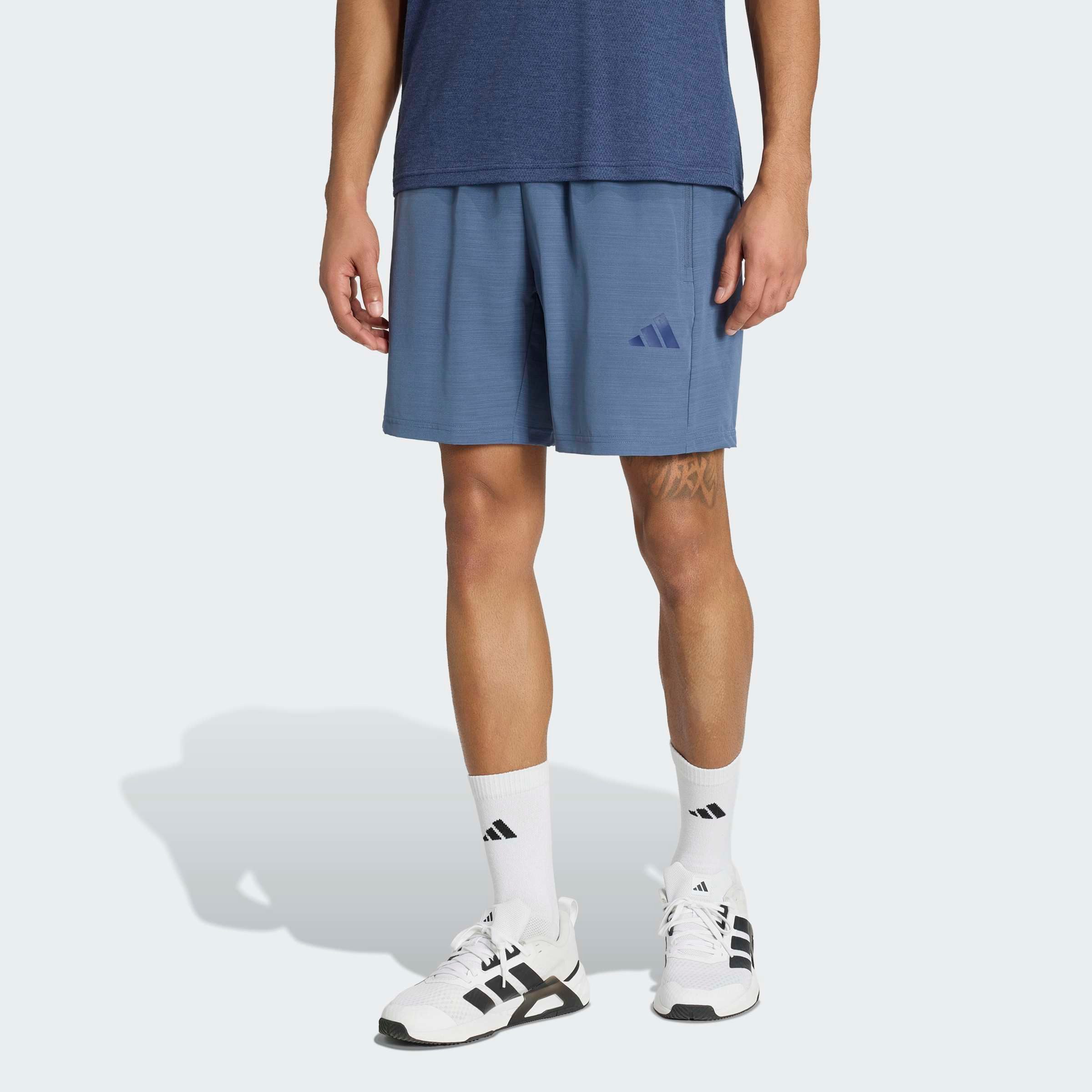 adidas Performance Shorts WORKOUT ESSENTIALS BASE, GEWEBT