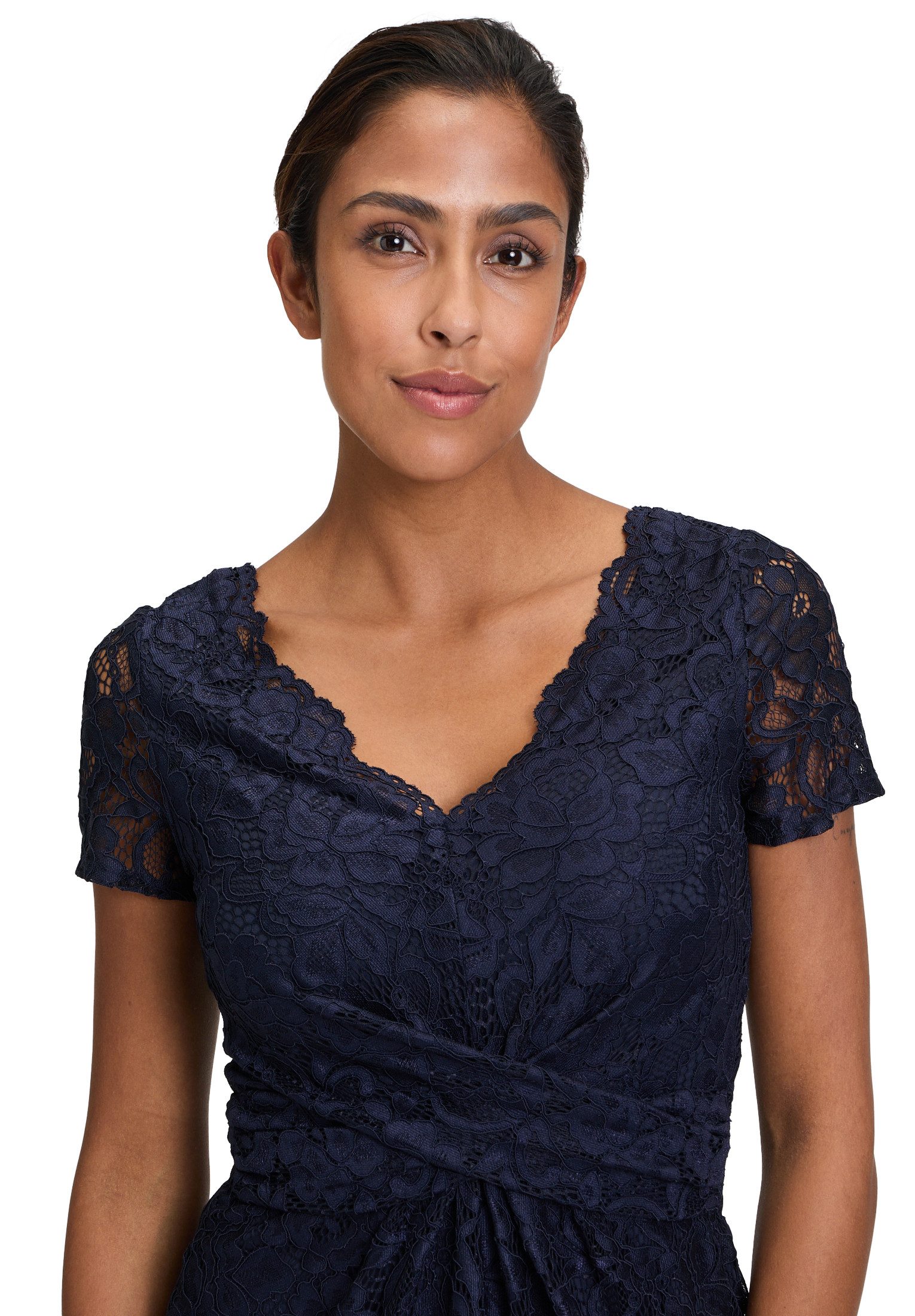 Vera Mont Spitzenkleid Damen figurbetont Bogenkante