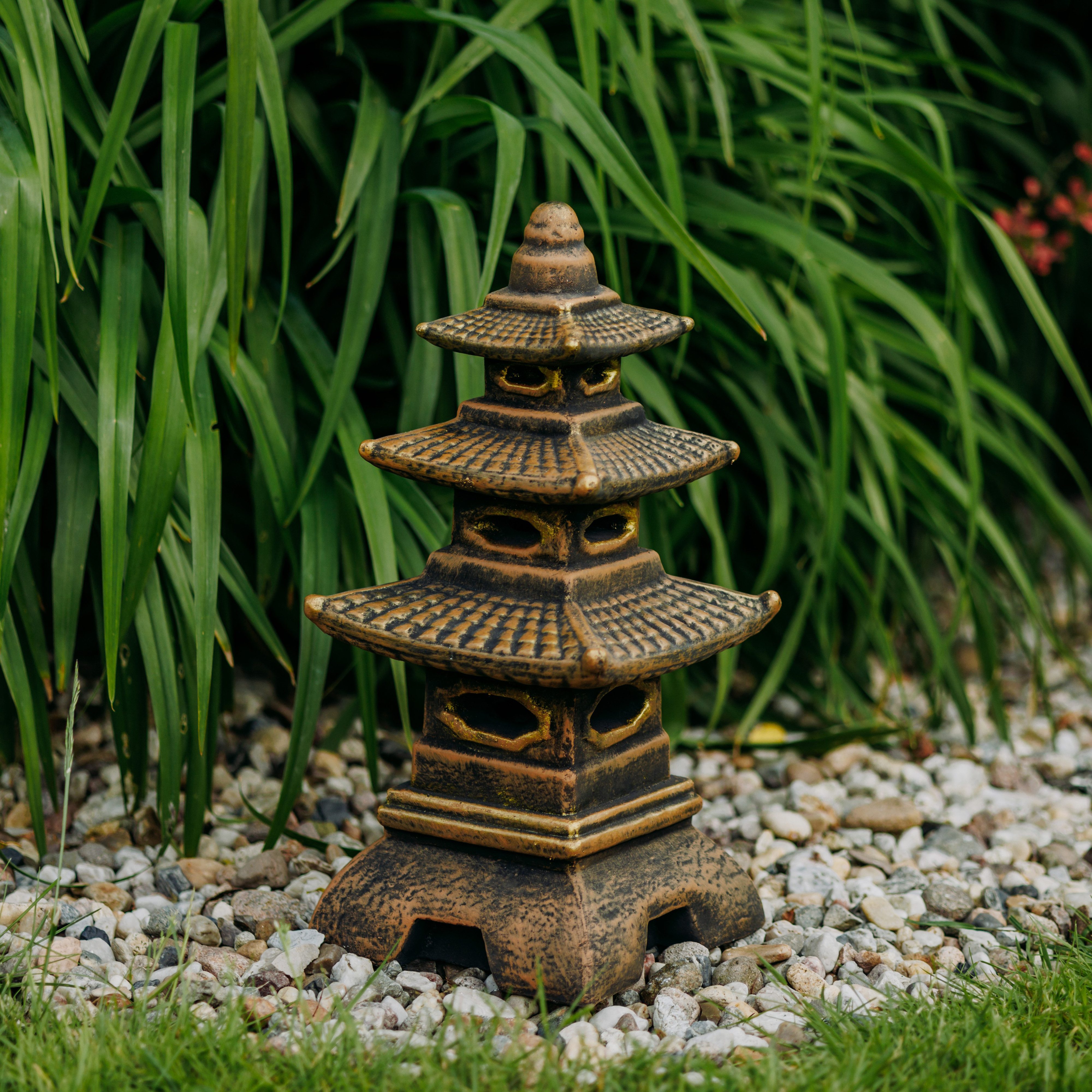 gartendekoparadies.de Gartenfigur Steinlampe Pagode japanische Steinlaterne günstig online kaufen