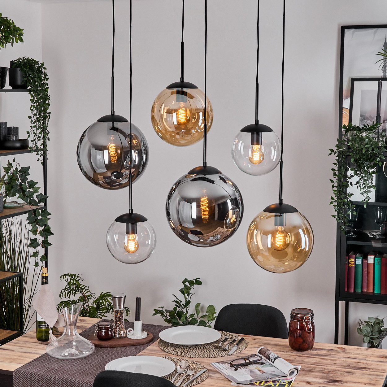 hofstein Hängeleuchte Hängelampe aus Metall/Glas in Schwarz/Bernstein-/Rauc günstig online kaufen