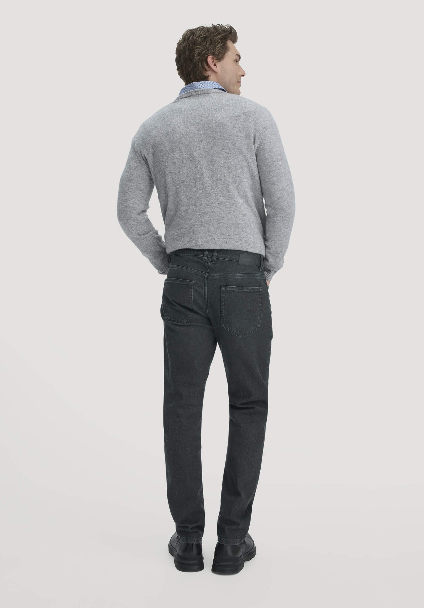 Hessnatur Bequeme Jeans BETTER RECYCLING aus Bio-Denim (1-tlg) BETTER RECYCLING aus Bio-Denim