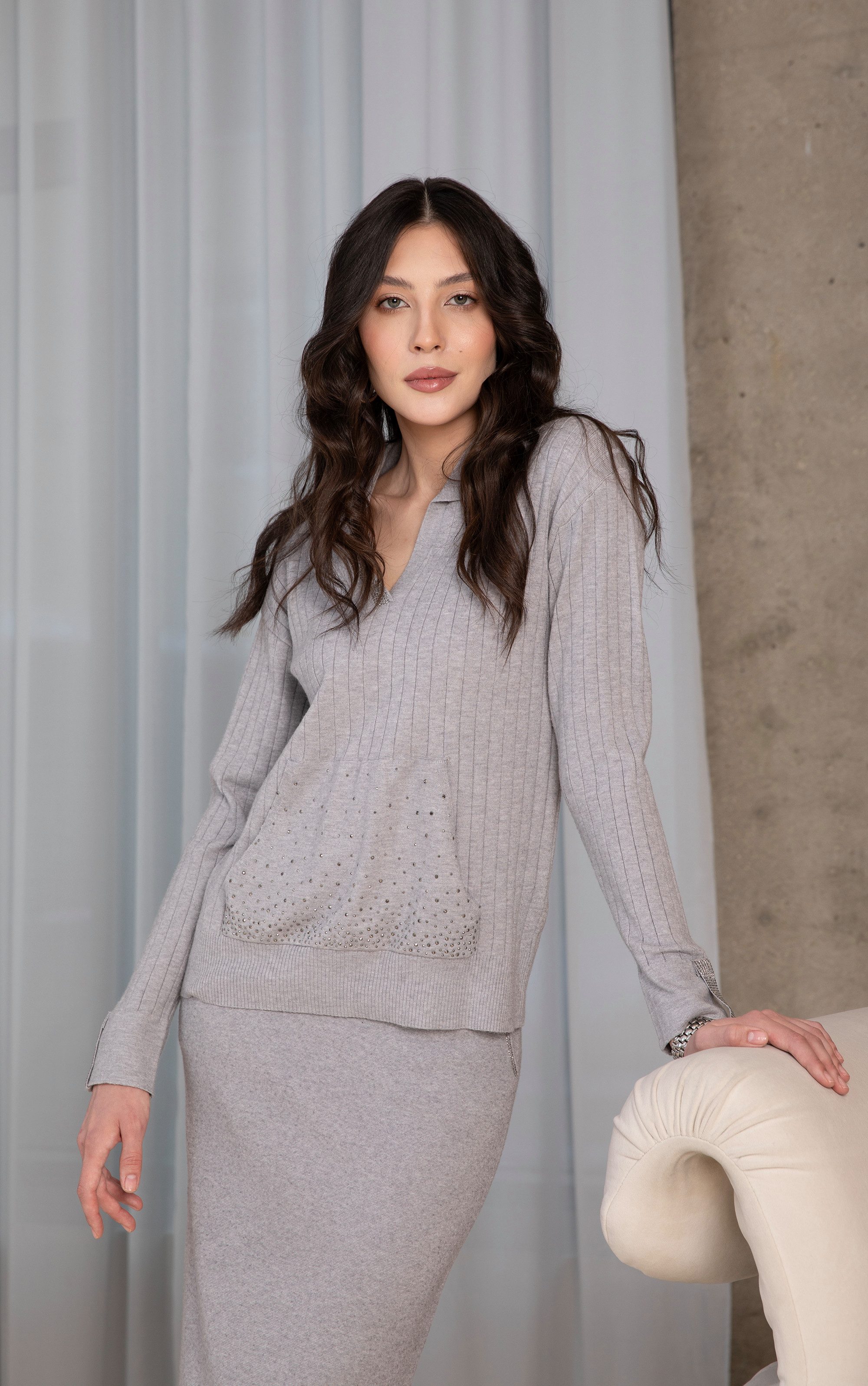 Passioni Strickpullover mit lockerer Passform, Kragen, Strassdetails und Vo günstig online kaufen