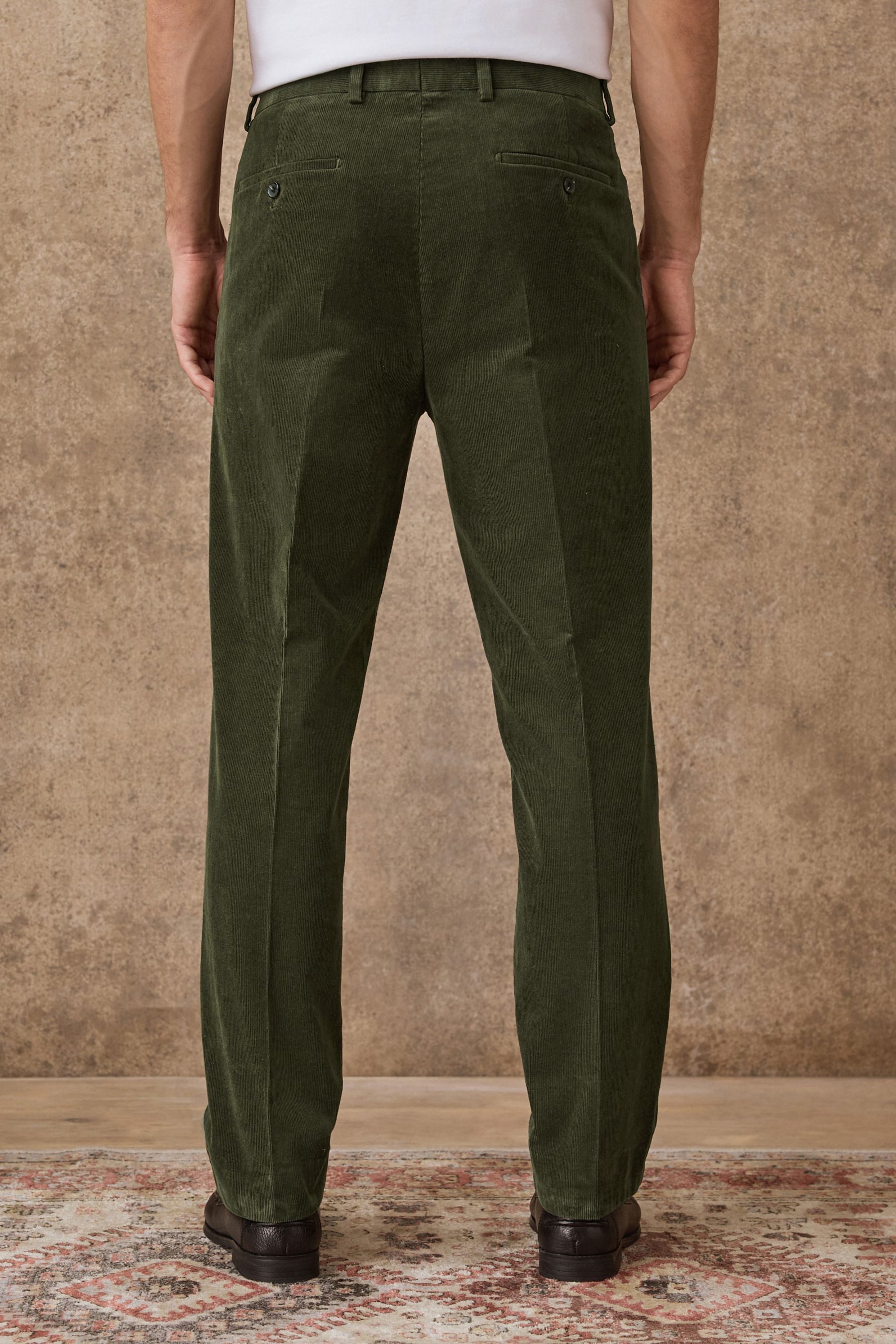 Next Cordhose Straight Fit Cordhose mit hohem Baumwollanteil (1-tlg)