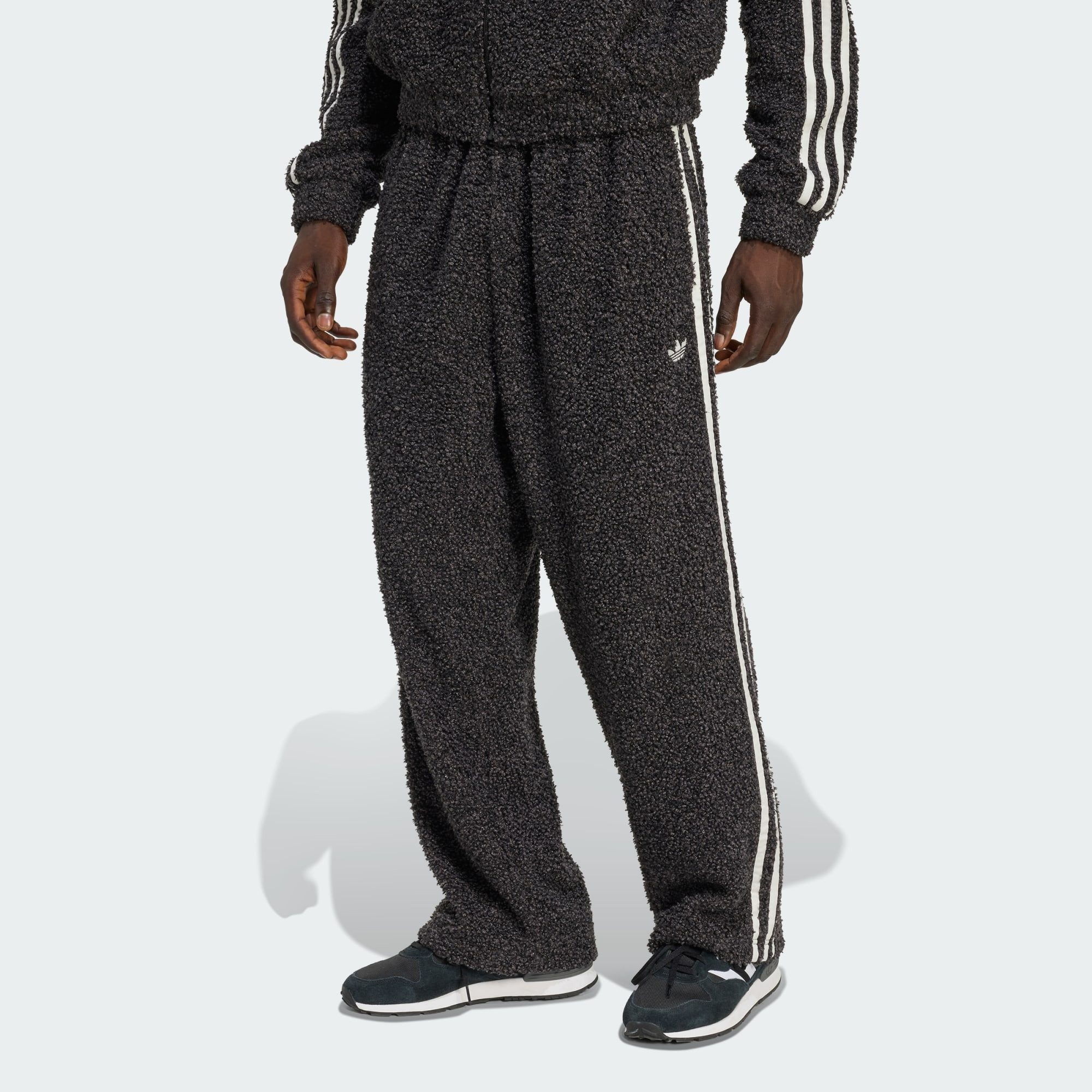 adidas Originals Trainingsanzug BOUCLE FIREBIRD TRACKPANT (1-tlg)