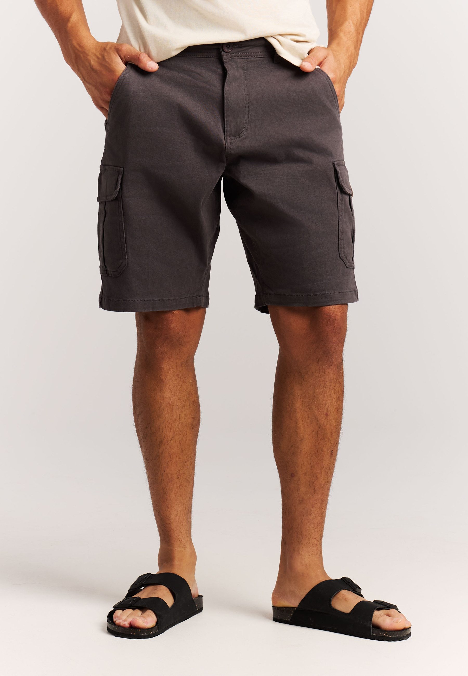 Protest Shorts PRTNYTRO (1-tlg)