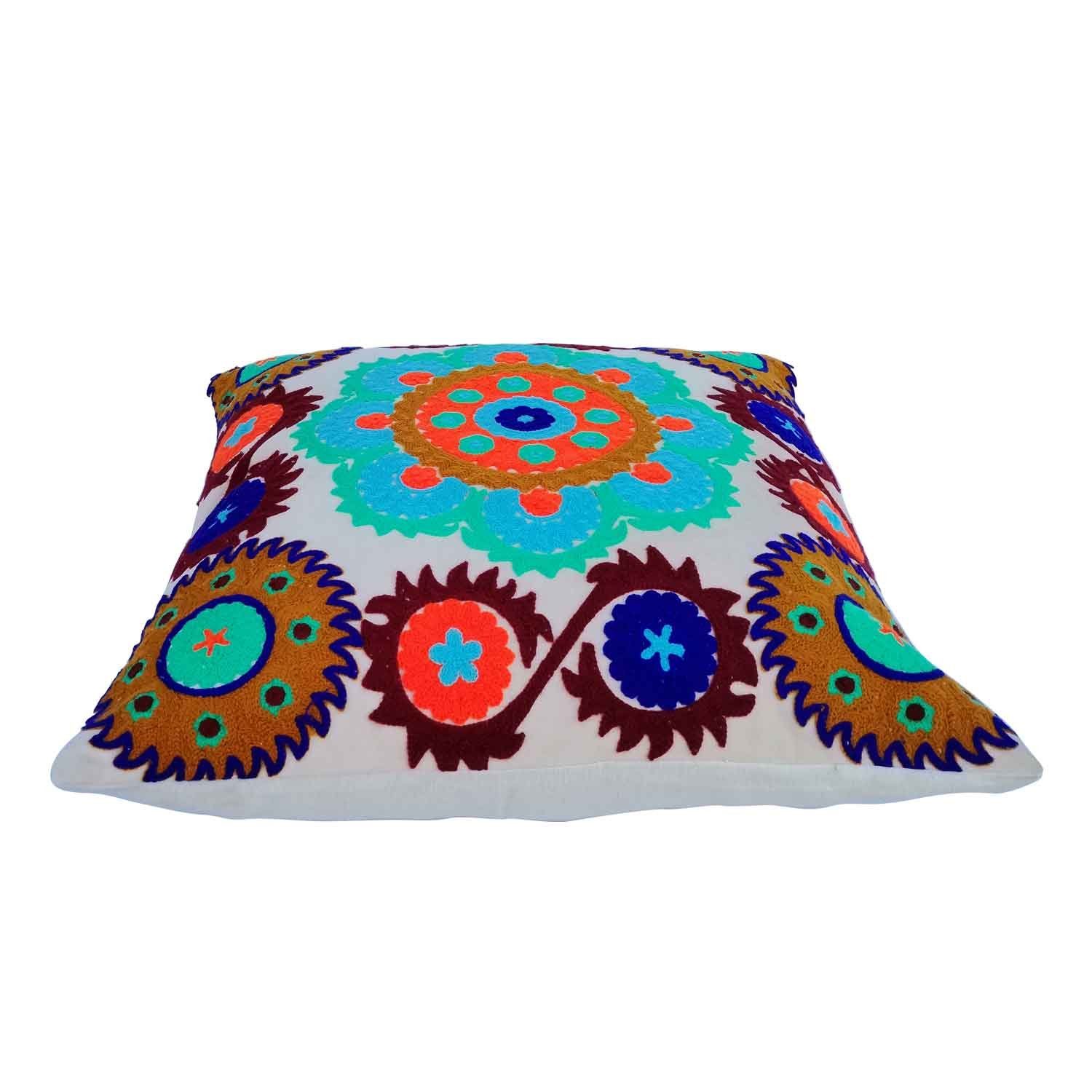 Casa Moro Dekokissen Mandala Kissen Anise 40x40 cm mit Füllung, Buntes Samtkissen MD003, Mandala, einzigartiges Design