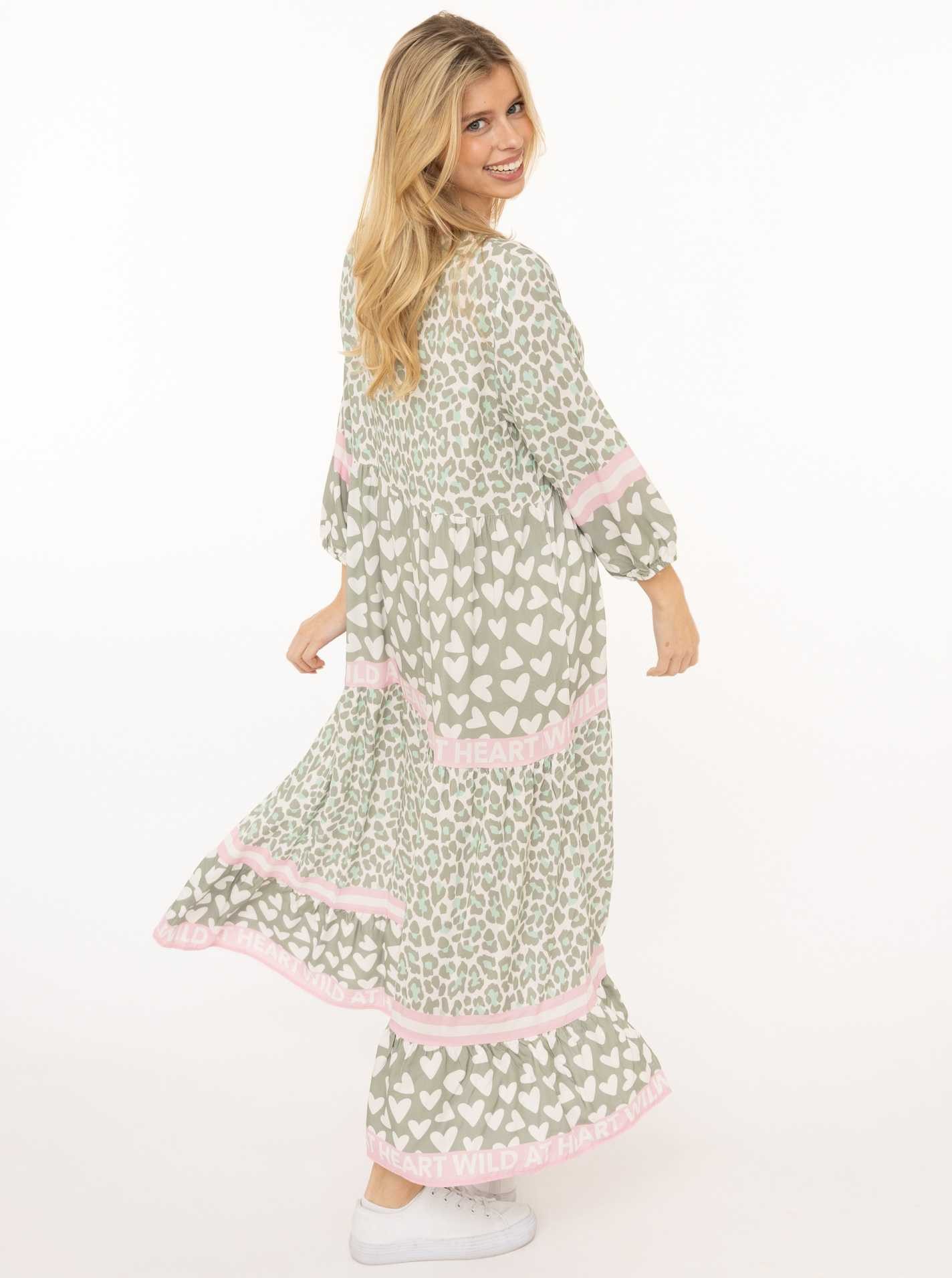 Zwillingsherz Maxikleid "Leo Love" Mustermix: Leo und Herzen, Knopfleiste und 3/4 Arm